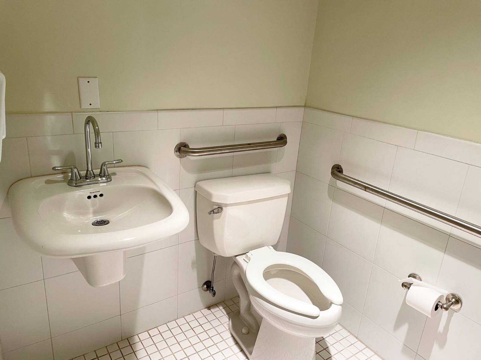 #7 photo, 213-44 40th Ave, クイーンズ区 Bayside , NY 11361