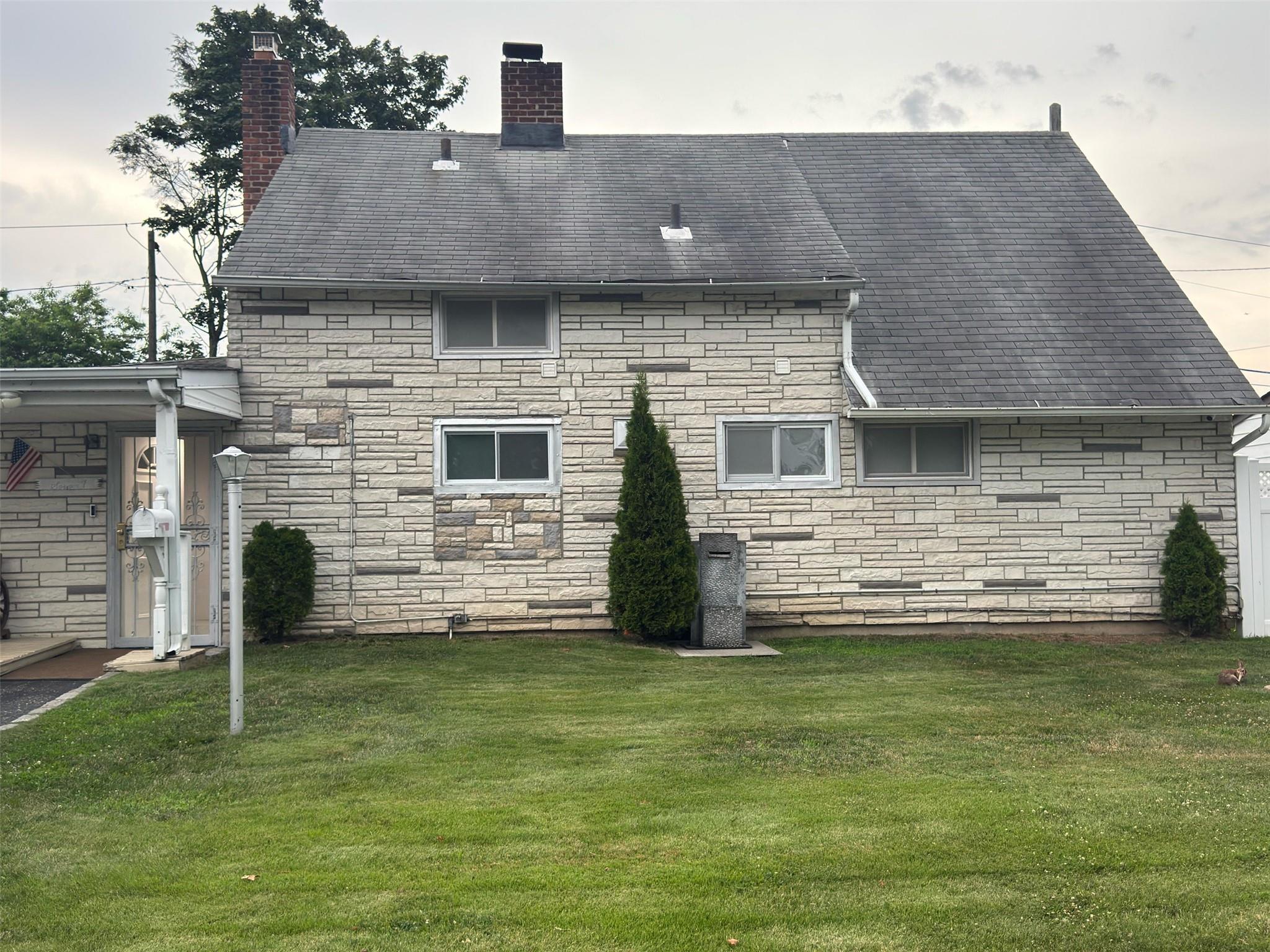#1 photo, 7 Astronomy Lane, 長島 Levittown , NY 11756