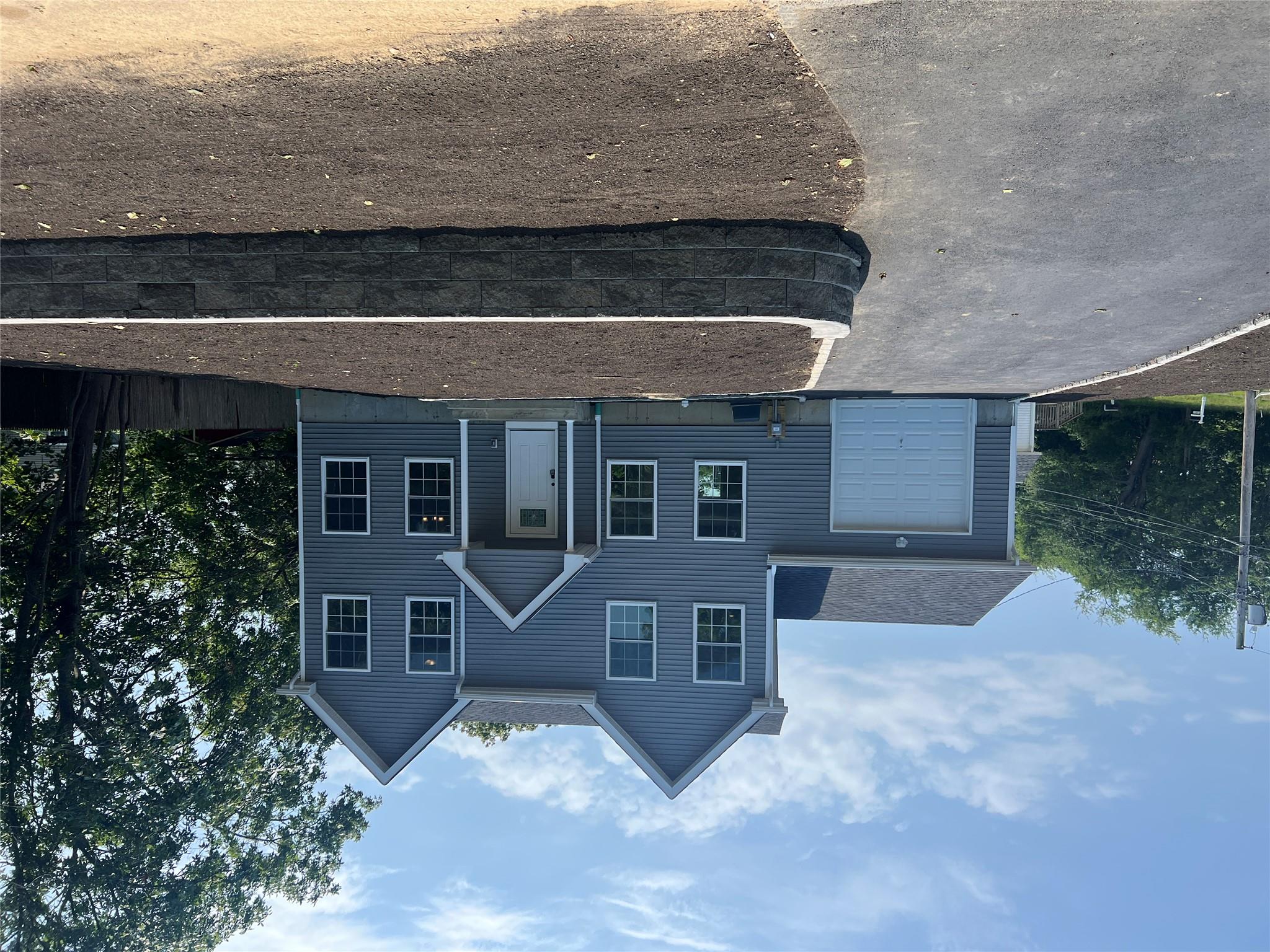 #1 photo, 96 BAYBRIGHT Drive, 東長島 Shirley , NY 11967