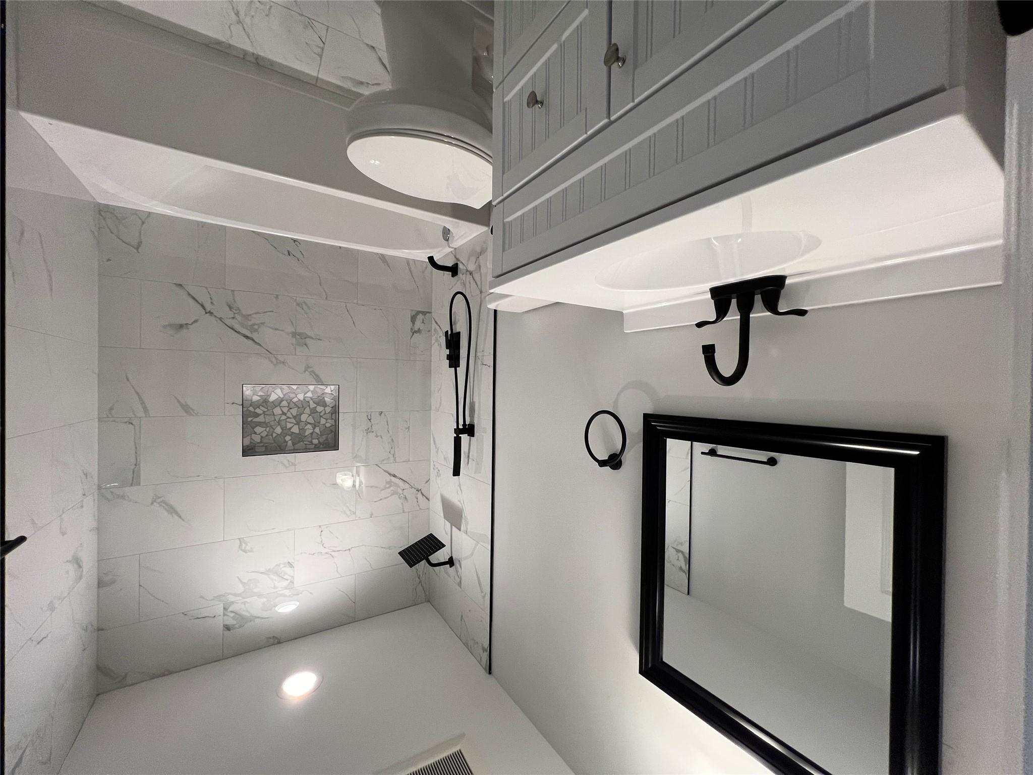 #15 photo, 96 BAYBRIGHT Drive, サフォーク郡 Shirley , NY 11967