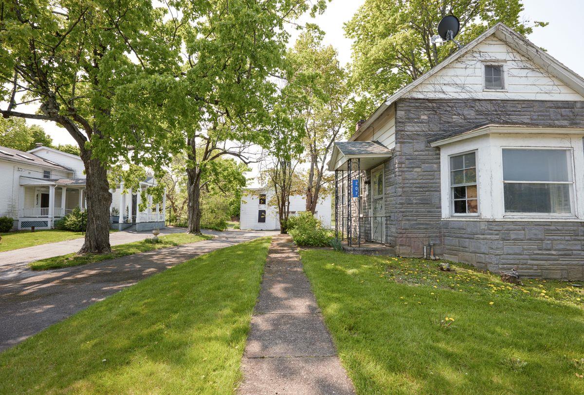 #9 photo, 207-209 Main Street, Germantown , NY 12526