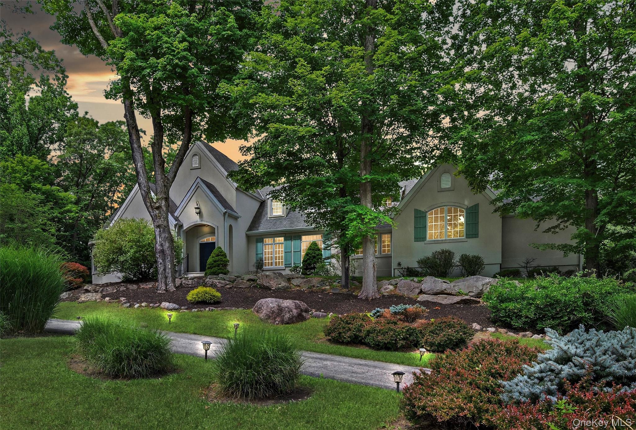 #1 photo, 10 Greenwich Avenue, Central Valley , NY 10917