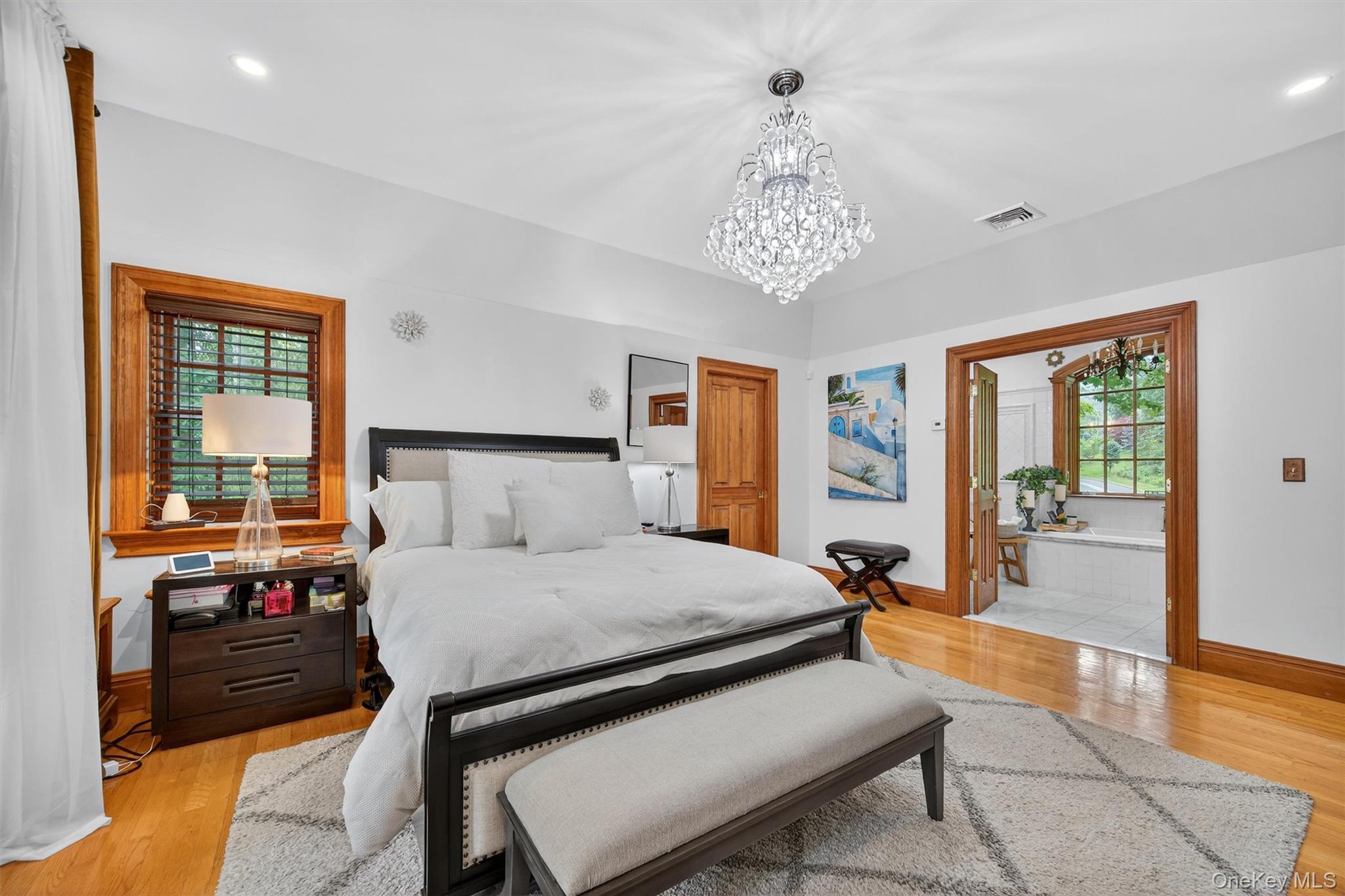 #18 photo, 10 Greenwich Avenue, Central Valley , NY 10917