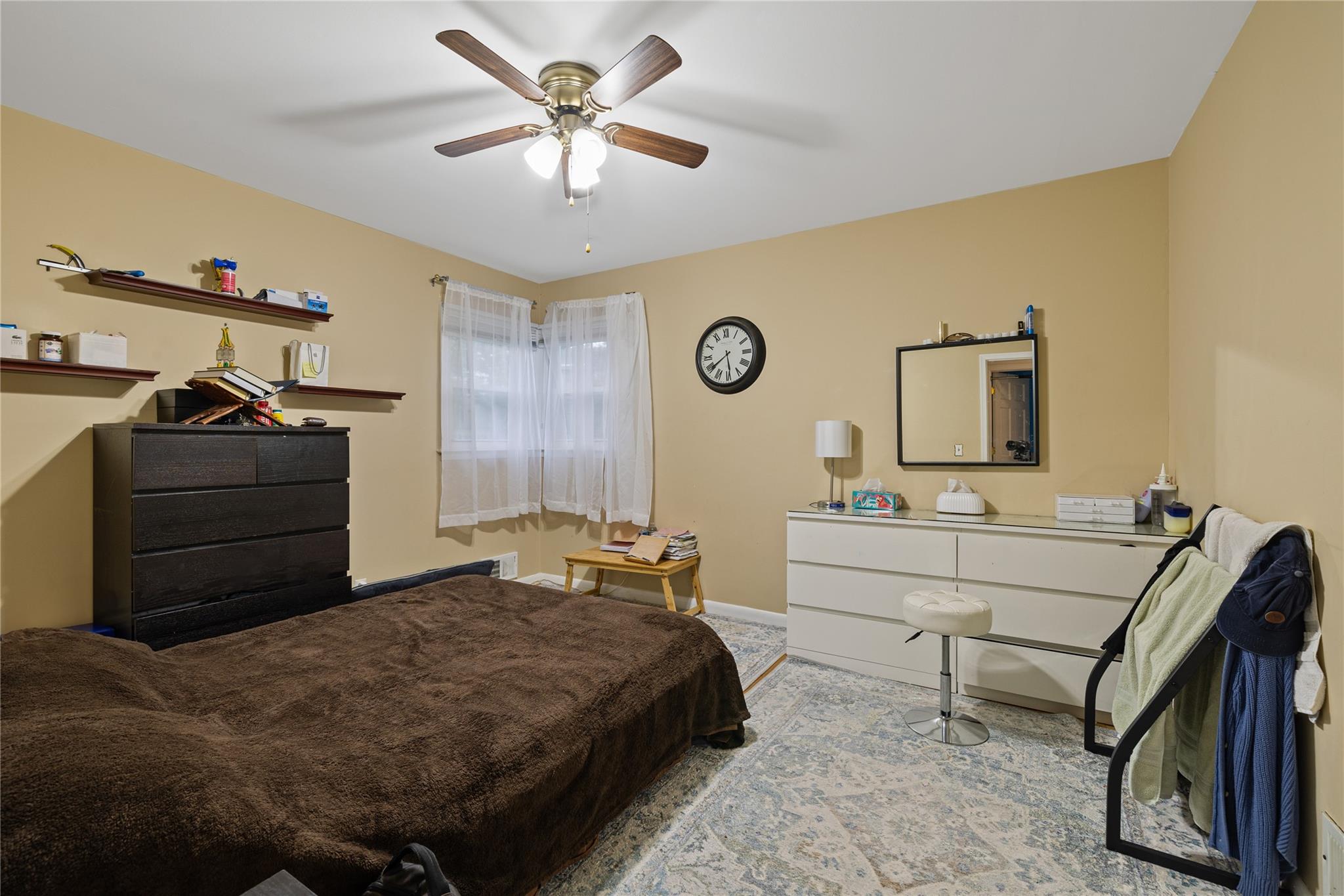 #16 photo, 8 Valley View Terrace, 紐約州 Suffern , NY 10901