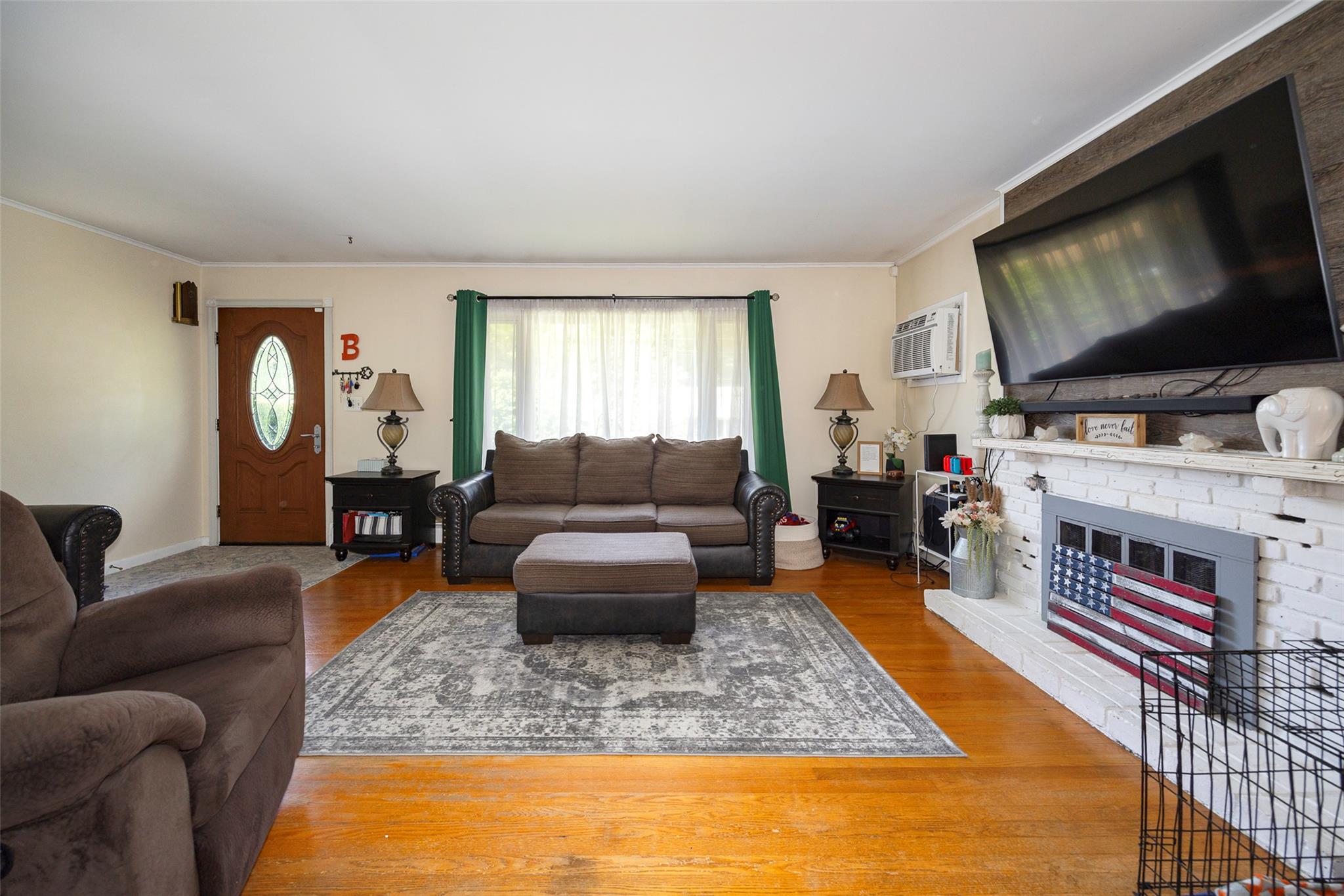 #4 photo, 5 Norah Lane, Hyde Park , NY 12538