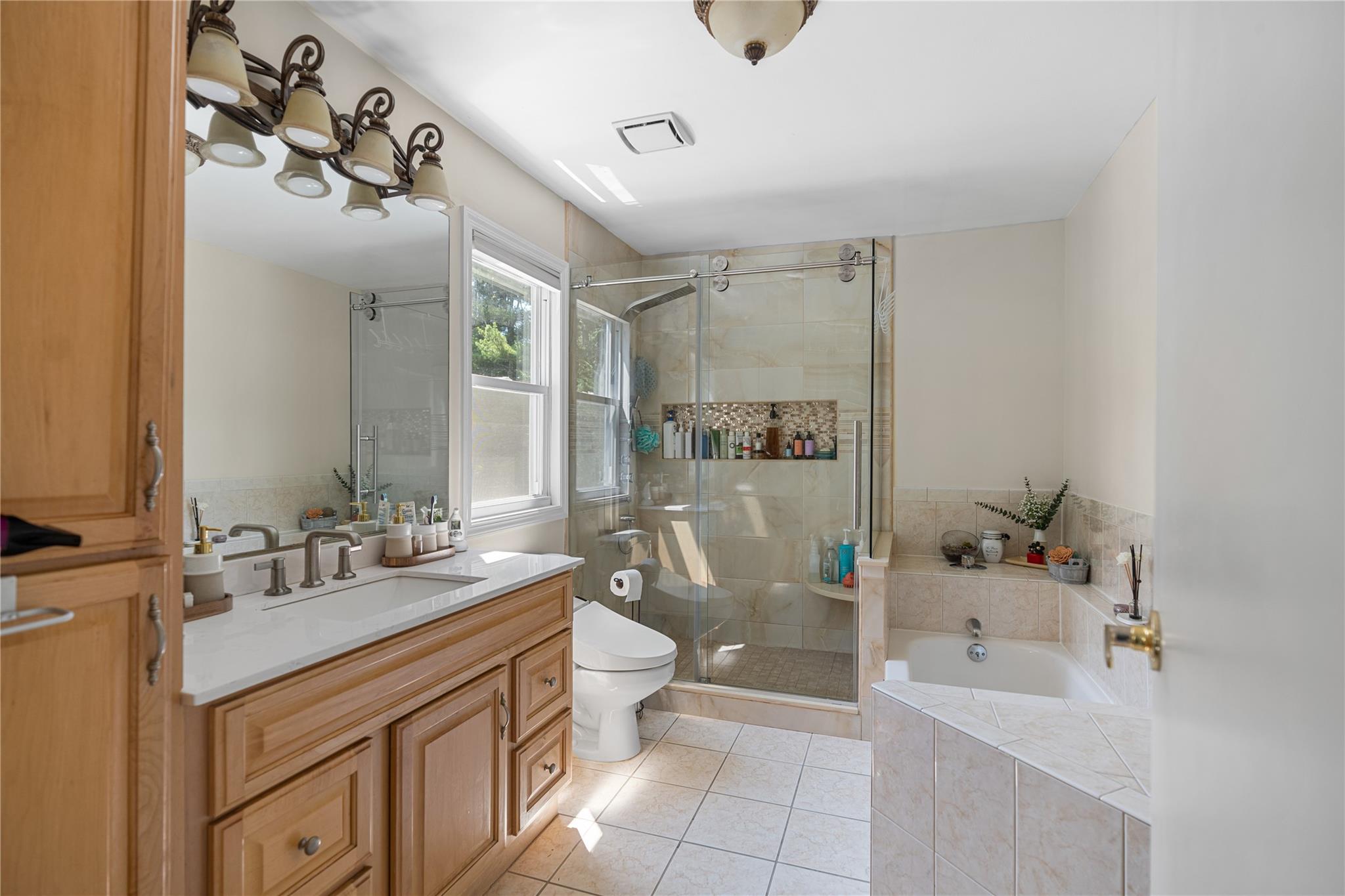 #20 photo, 10 Faulkner Lane, サフォーク郡 Dix Hills , NY 11746