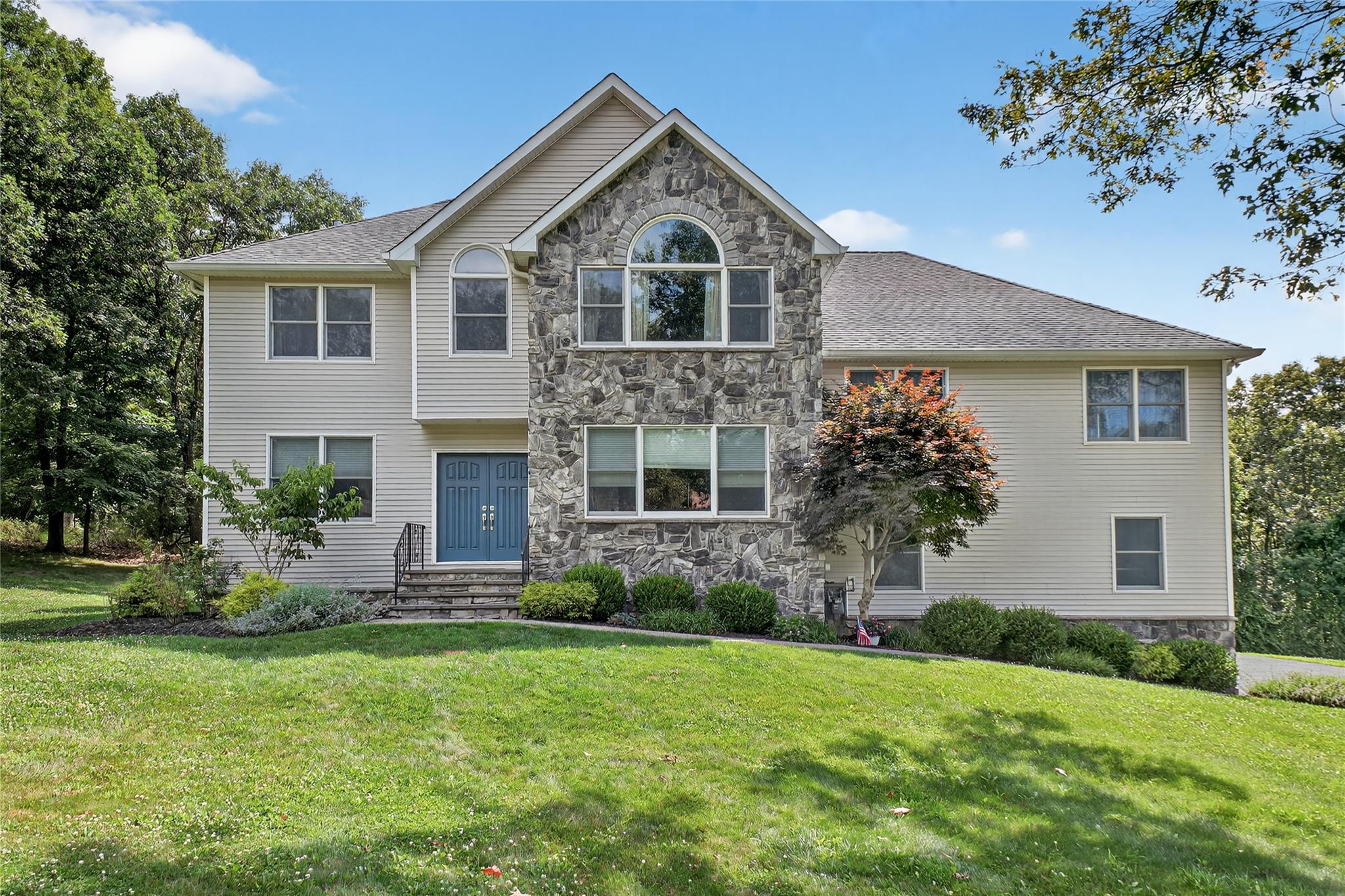 #1 photo, 37 Lindy Drive, Carmel , NY 10512