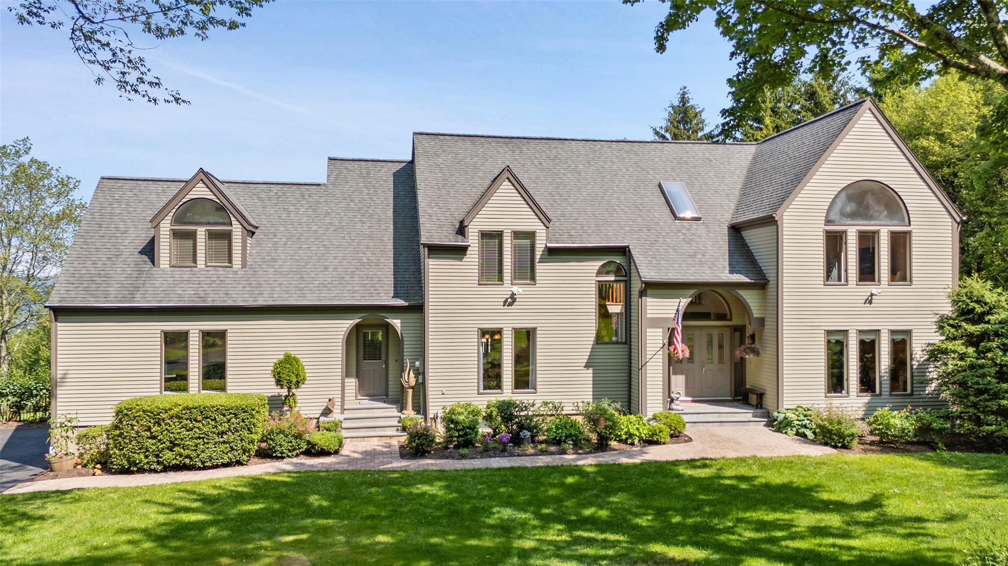 #1 photo, 30 Manor Road, 紐約州 Patterson , NY 12563