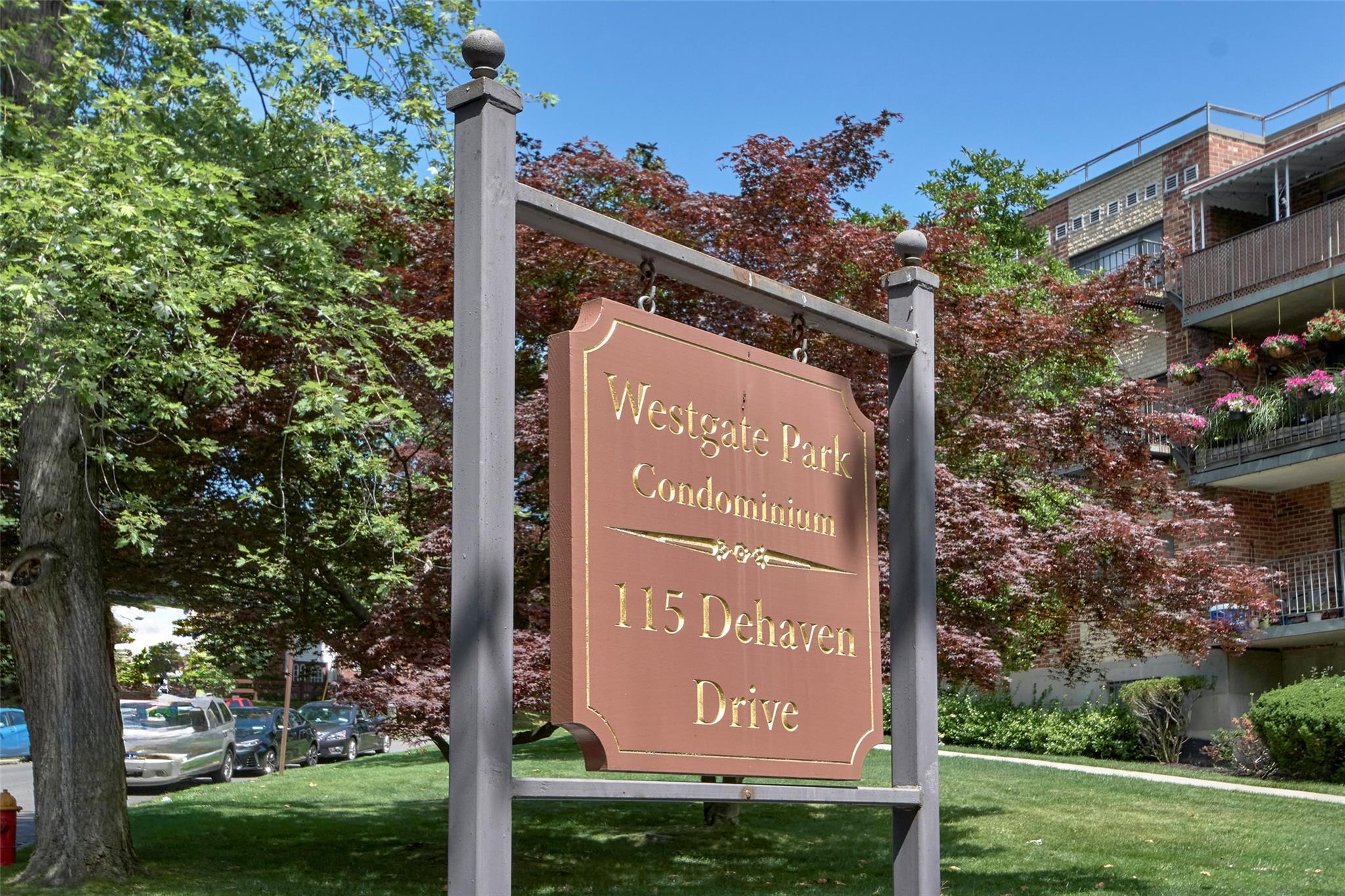 #1 photo, 115 Dehaven Drive, 紐約州 Yonkers , NY 10703