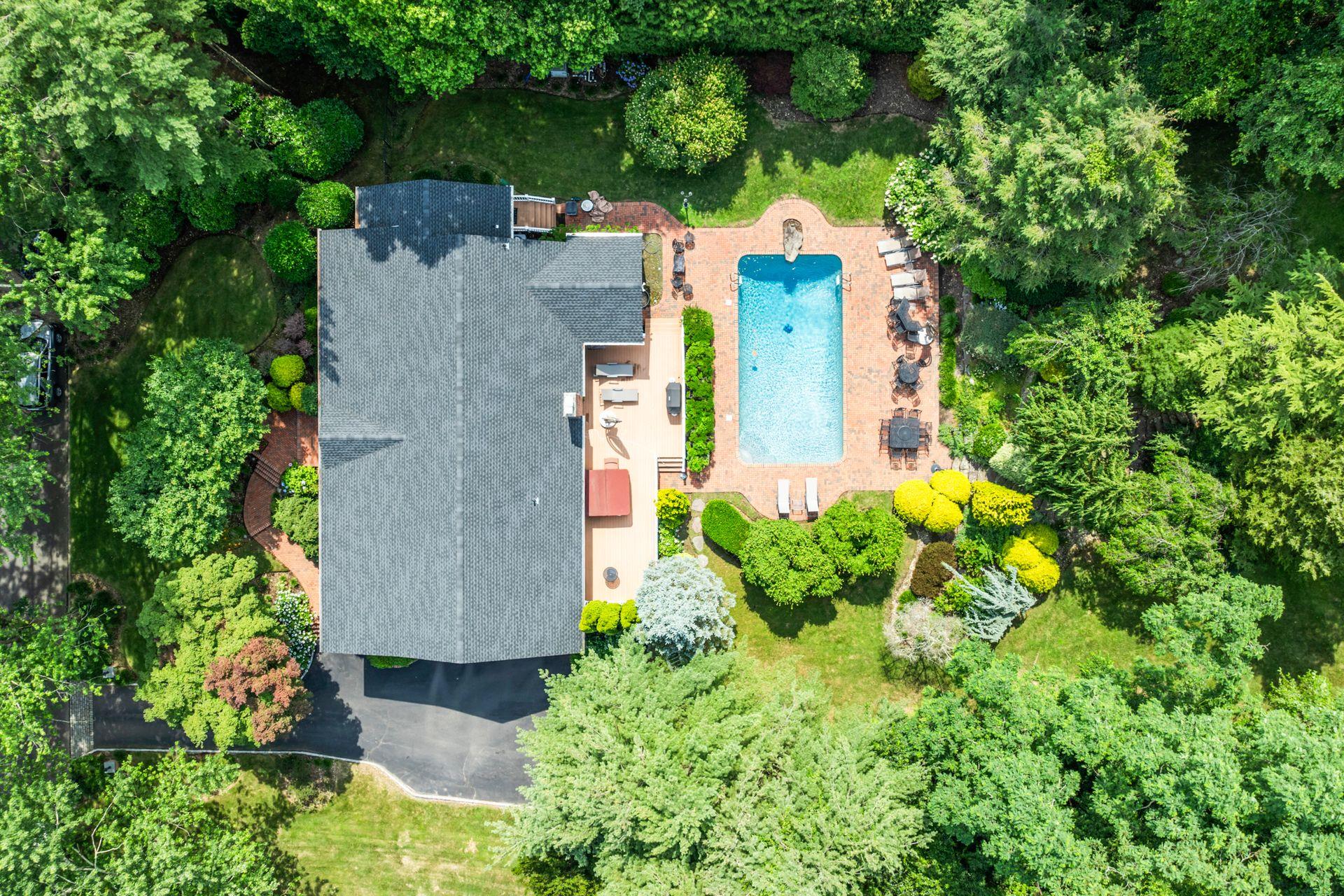 #1 photo, 14 Etna Lane, Dix Hills , NY 11746