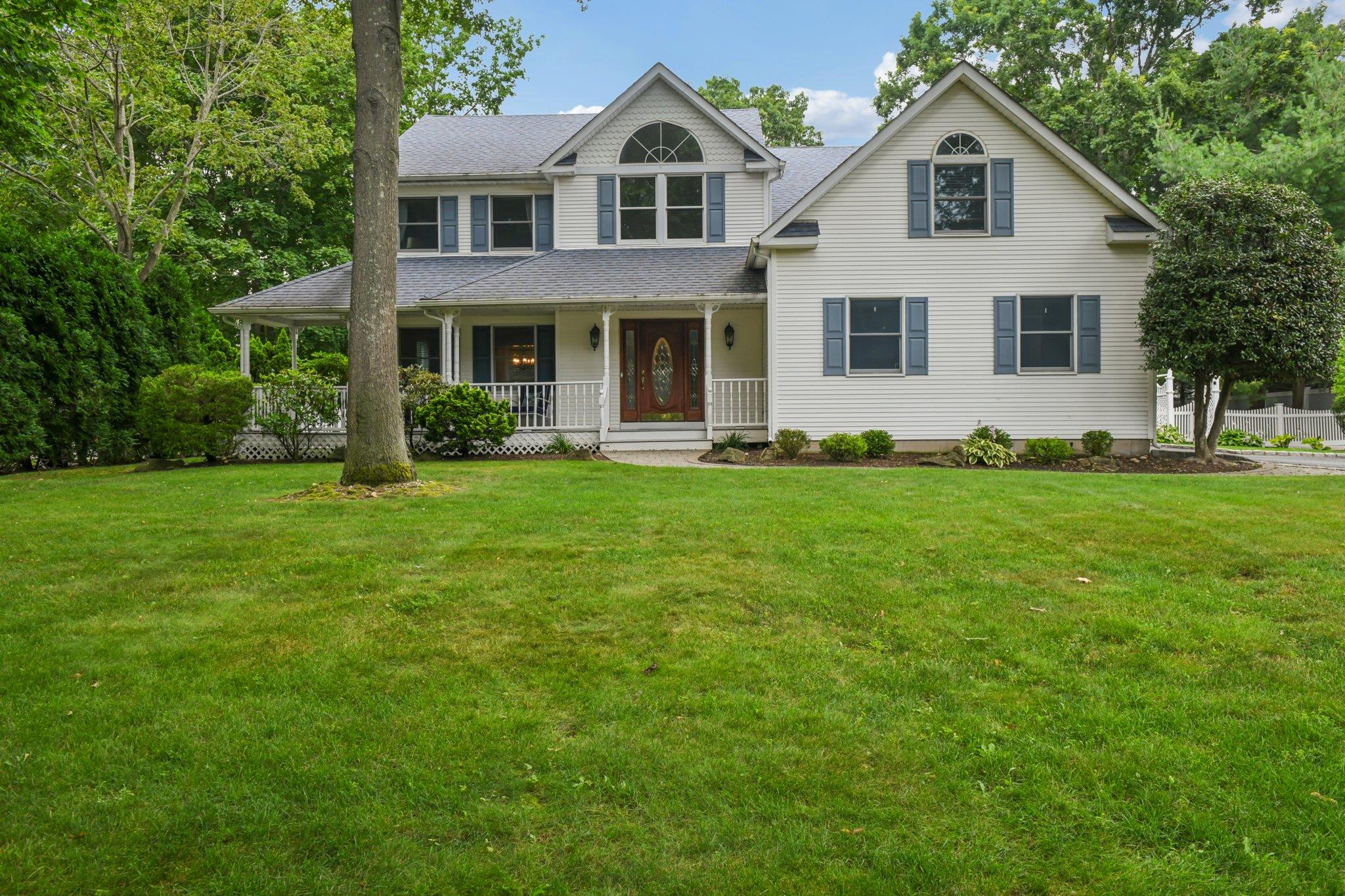 #1 photo, 5 Aspen Circle, 東長島 圣占士 Saint James , NY 11780