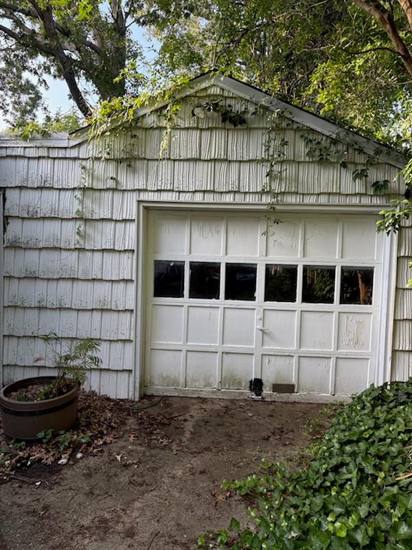 #2 photo, 11 W Hemlock Street, Islip , NY 11751