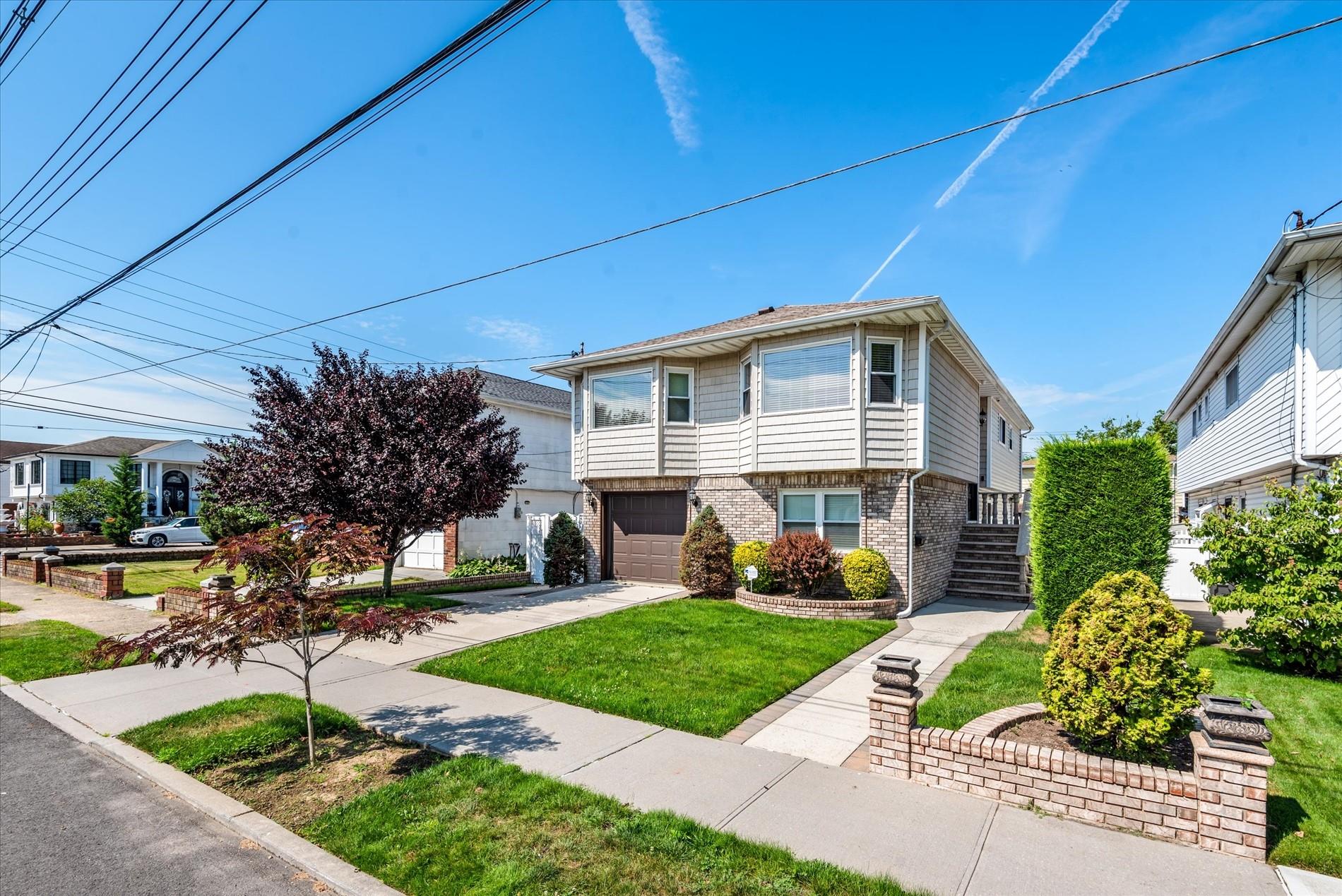 #1 photo, 160-46 84th Street, 皇后區 霍華德灘 Howard Beach , NY 11414