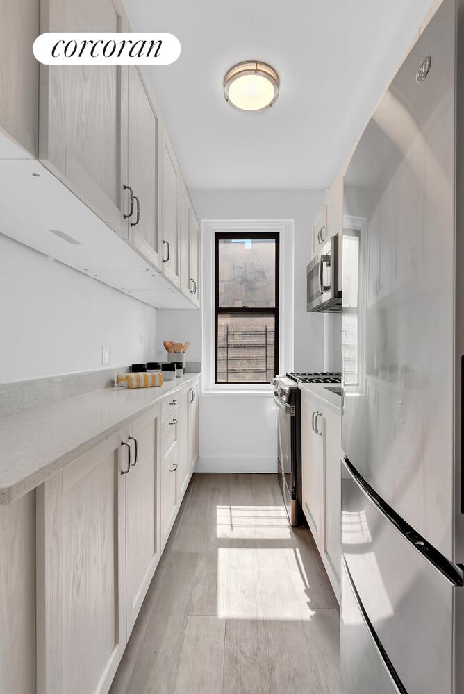 #5 photo, 3245 PERRY Avenue, ブロンクス区 Norwood , NY 10467