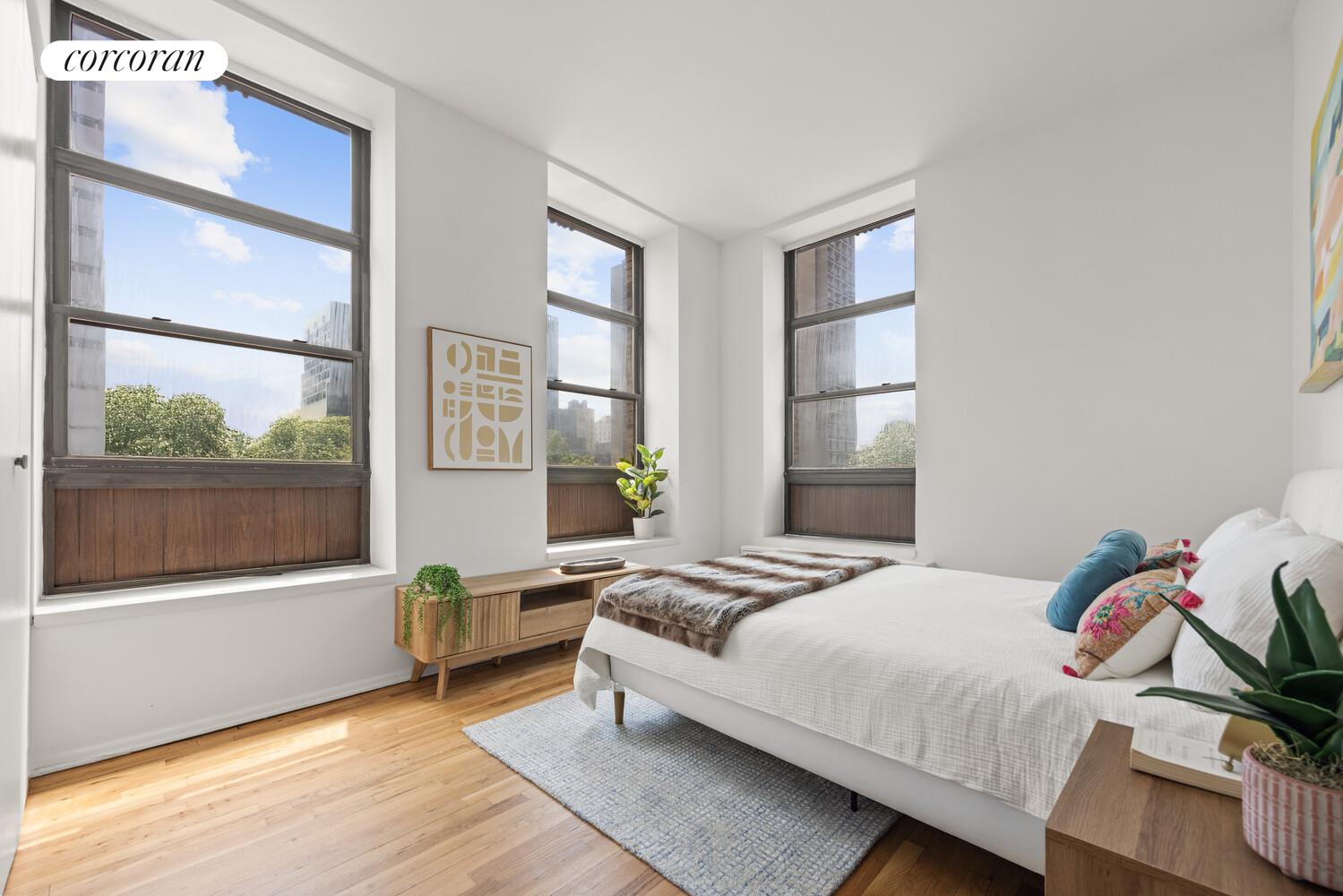 #6 photo, 520 LAGUARDIA Place, Greenwich Village , NY 10012