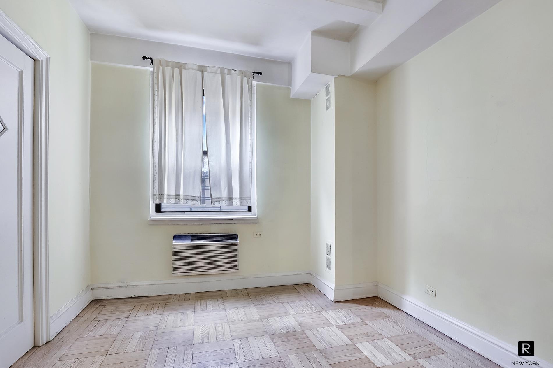 #9 photo, 400 W End Avenue, マンハッタン Upper West Side , NY 10024