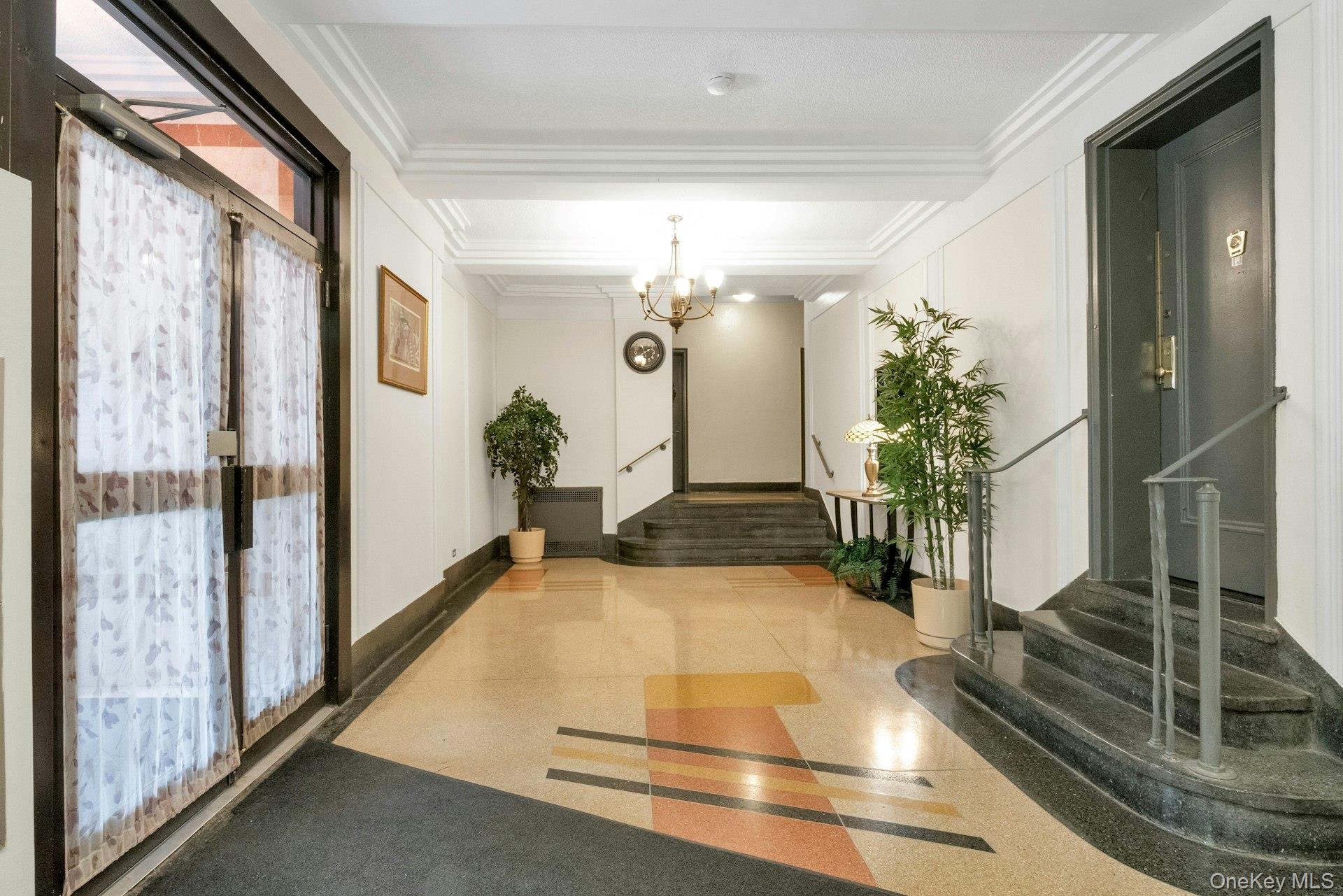 #2 photo, 2962 Decatur Avenue, ブロンクス区 Bronx , NY 10458