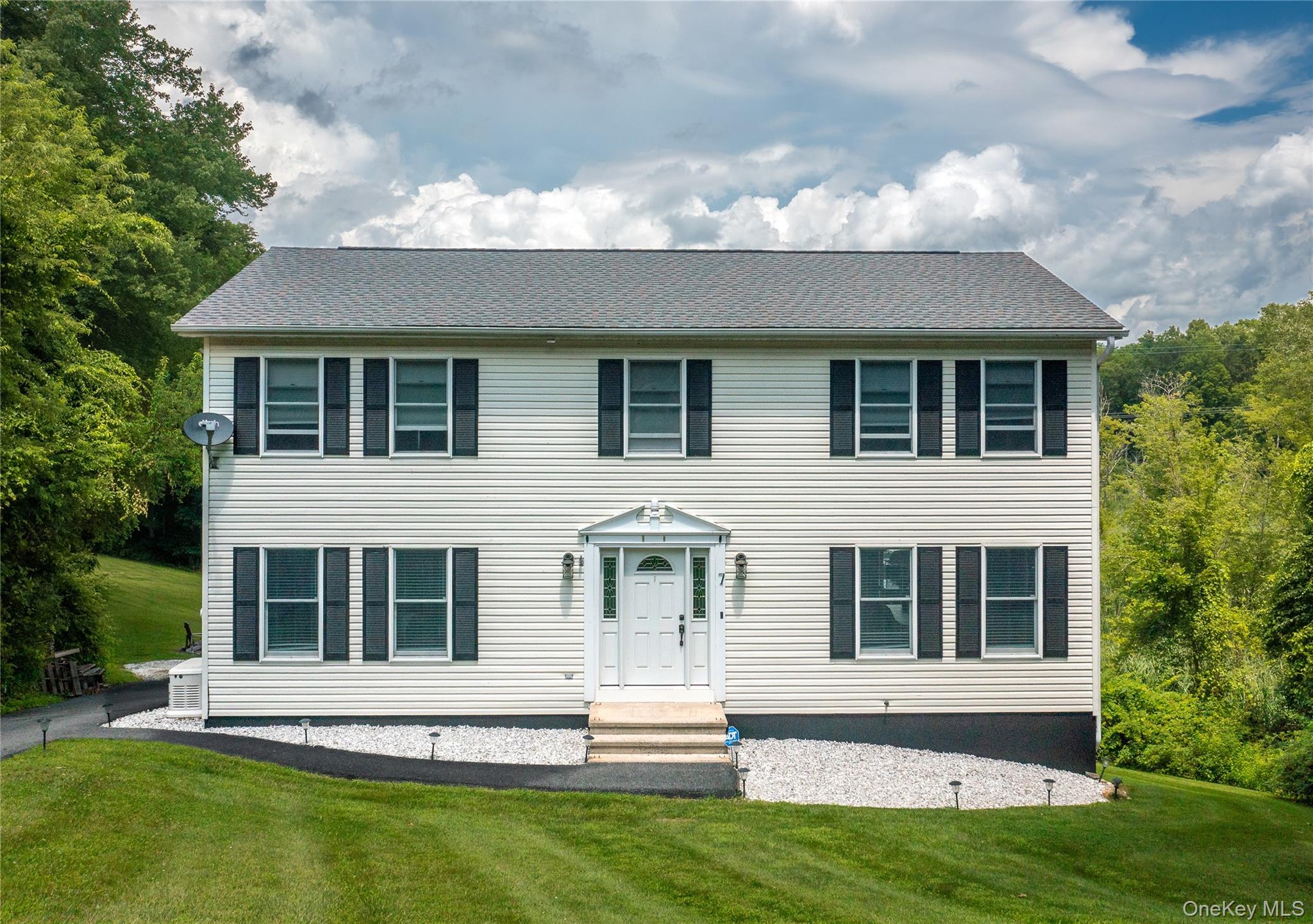 #2 photo, 7 Glen Court, Pawling , NY 12564