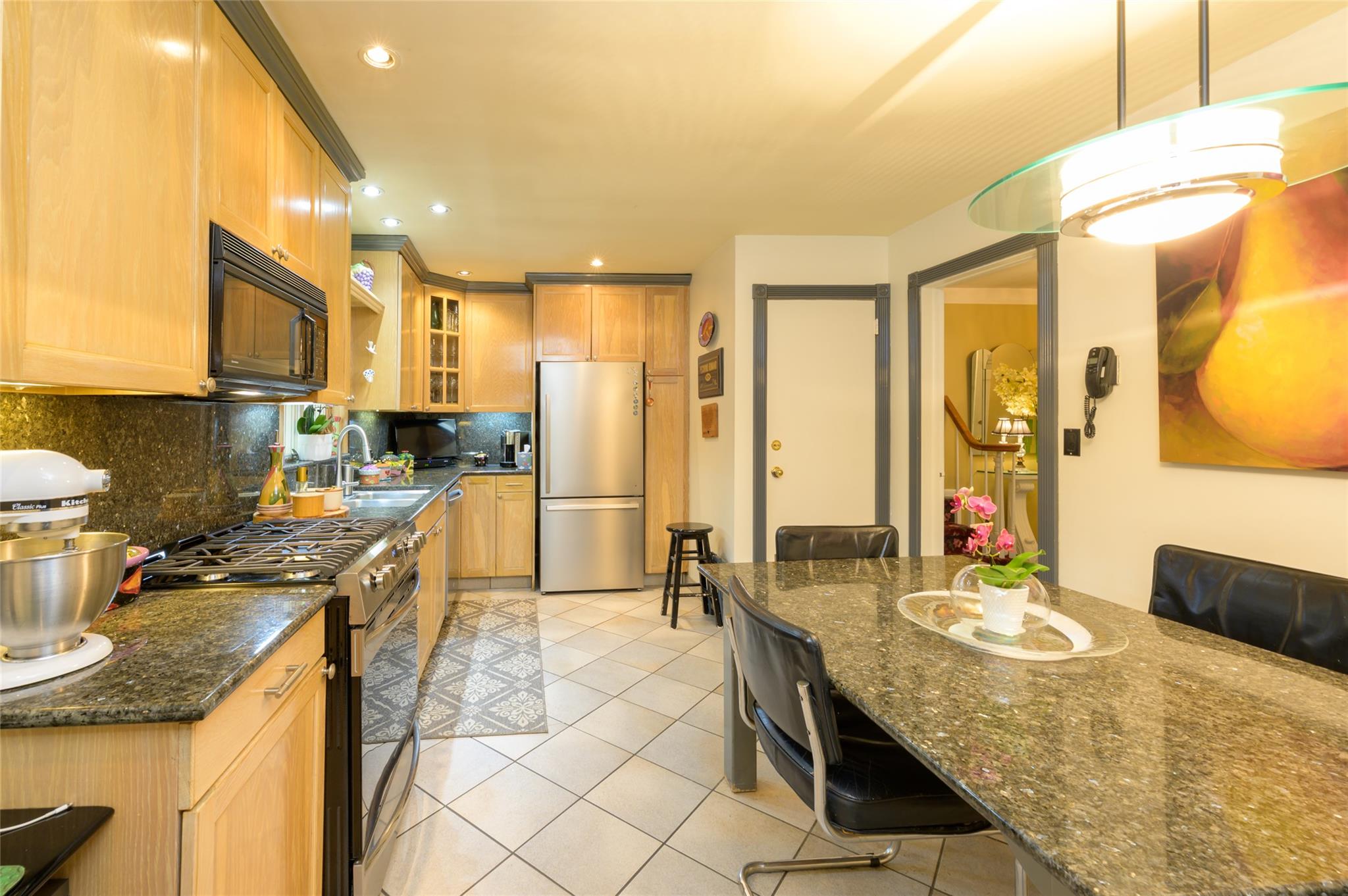 #11 photo, 9 Martin Road, Yonkers , NY 10701