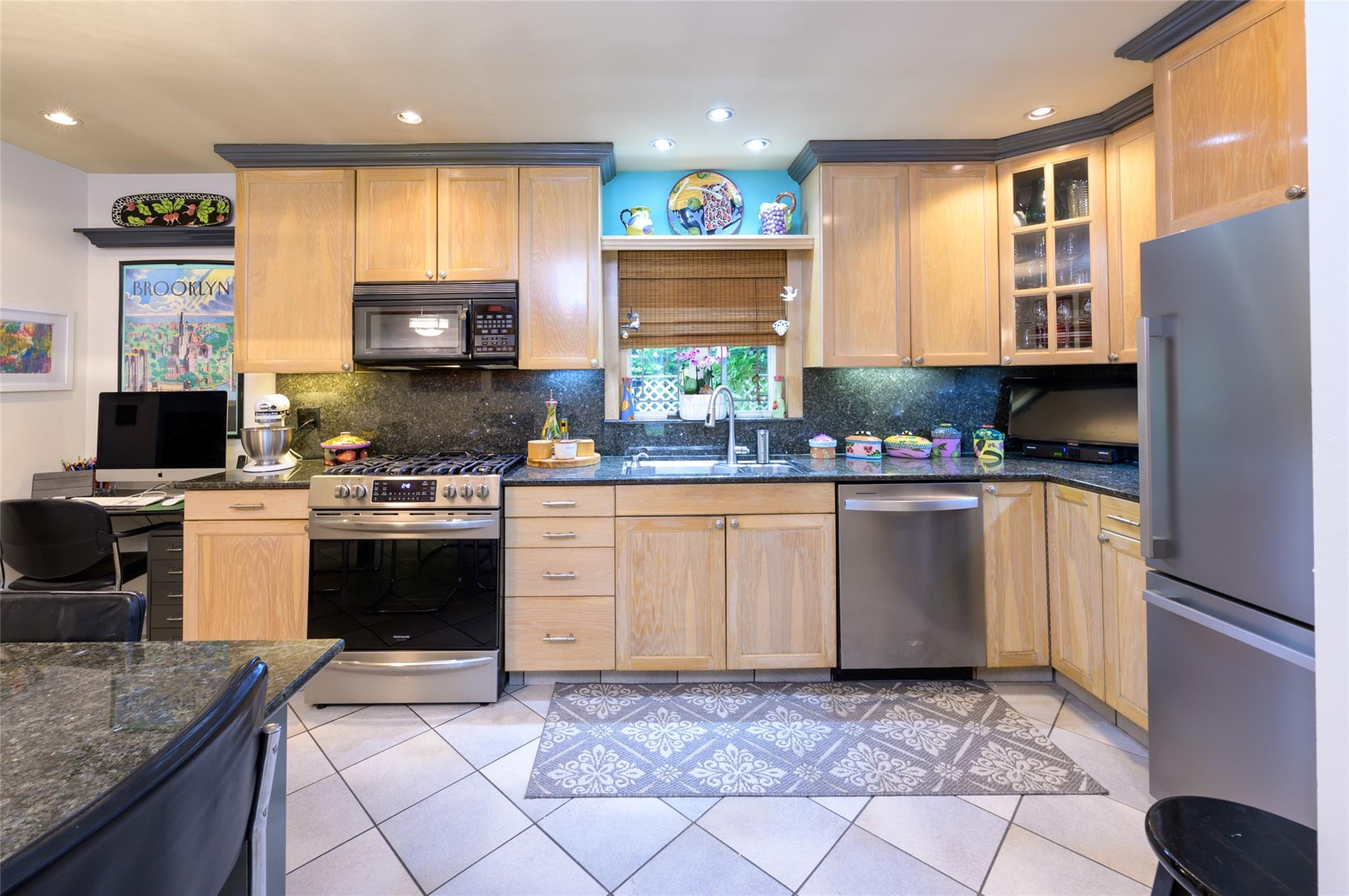 #12 photo, 9 Martin Road, Yonkers , NY 10701