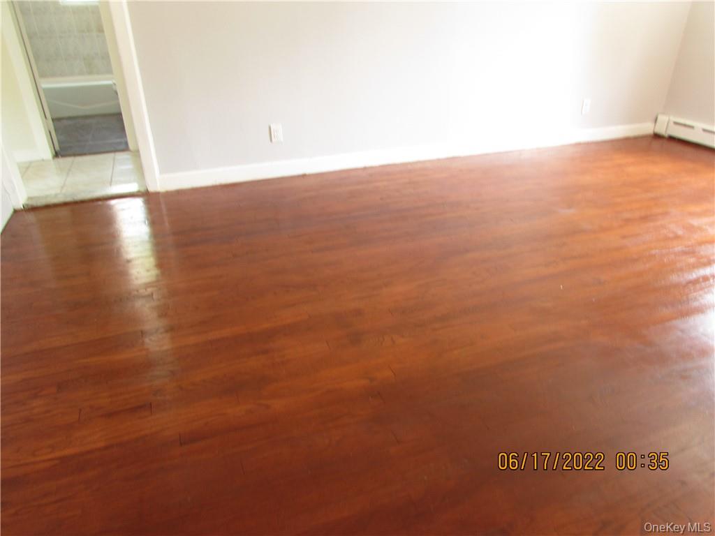 #17 photo, 2 Leffingwell Place, New Rochelle , NY 10801