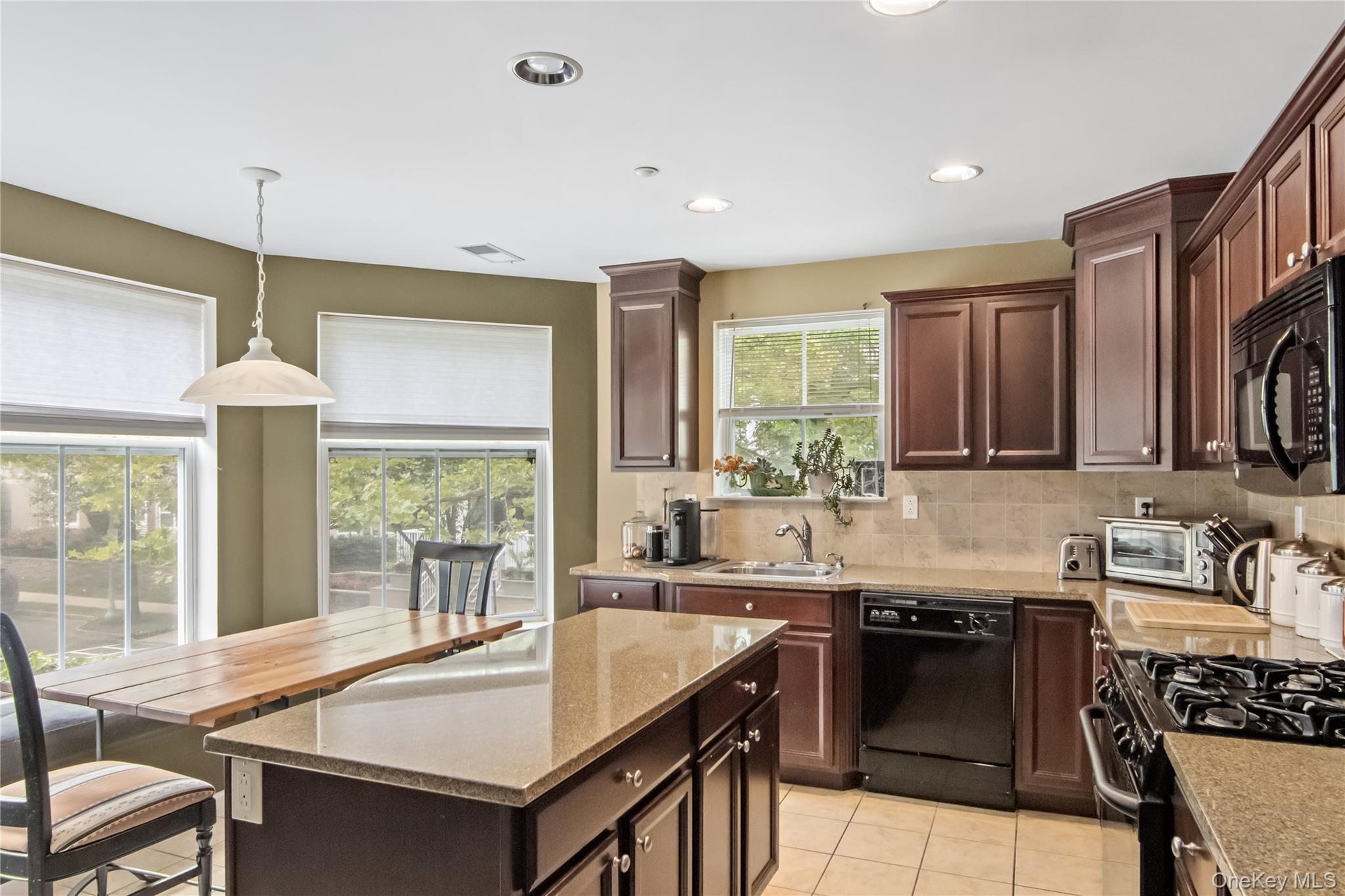 #12 photo, 2 Leeward Drive, Haverstraw , NY 10927