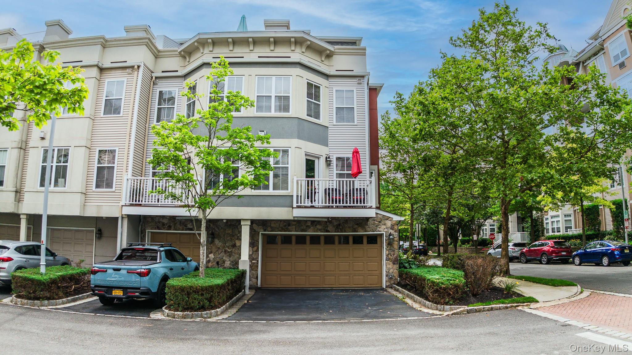 #2 photo, 2 Leeward Drive, Haverstraw , NY 10927