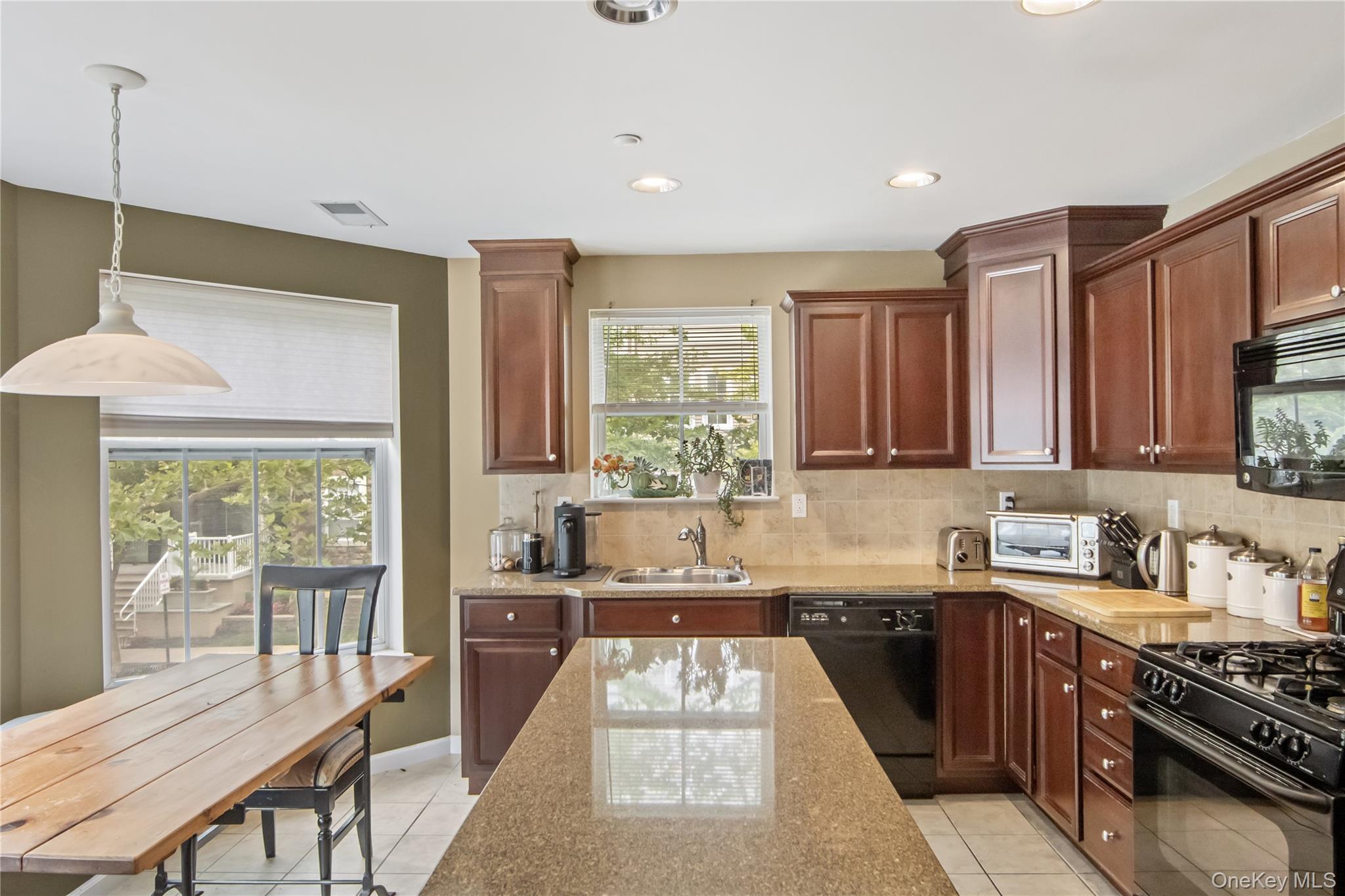 #9 photo, 2 Leeward Drive, Haverstraw , NY 10927