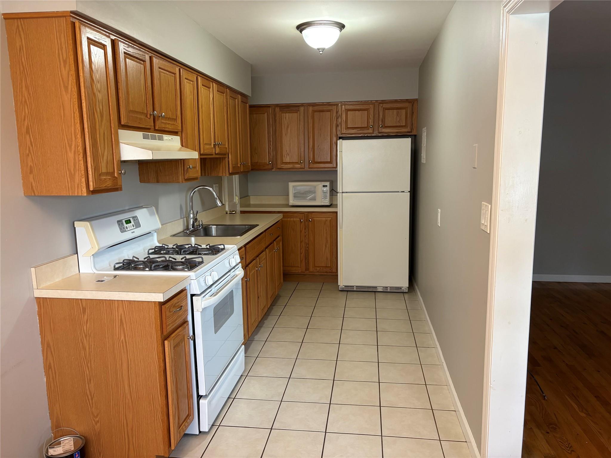 #1 photo, 3 Colonial Road, 紐約州 Beacon , NY 12508