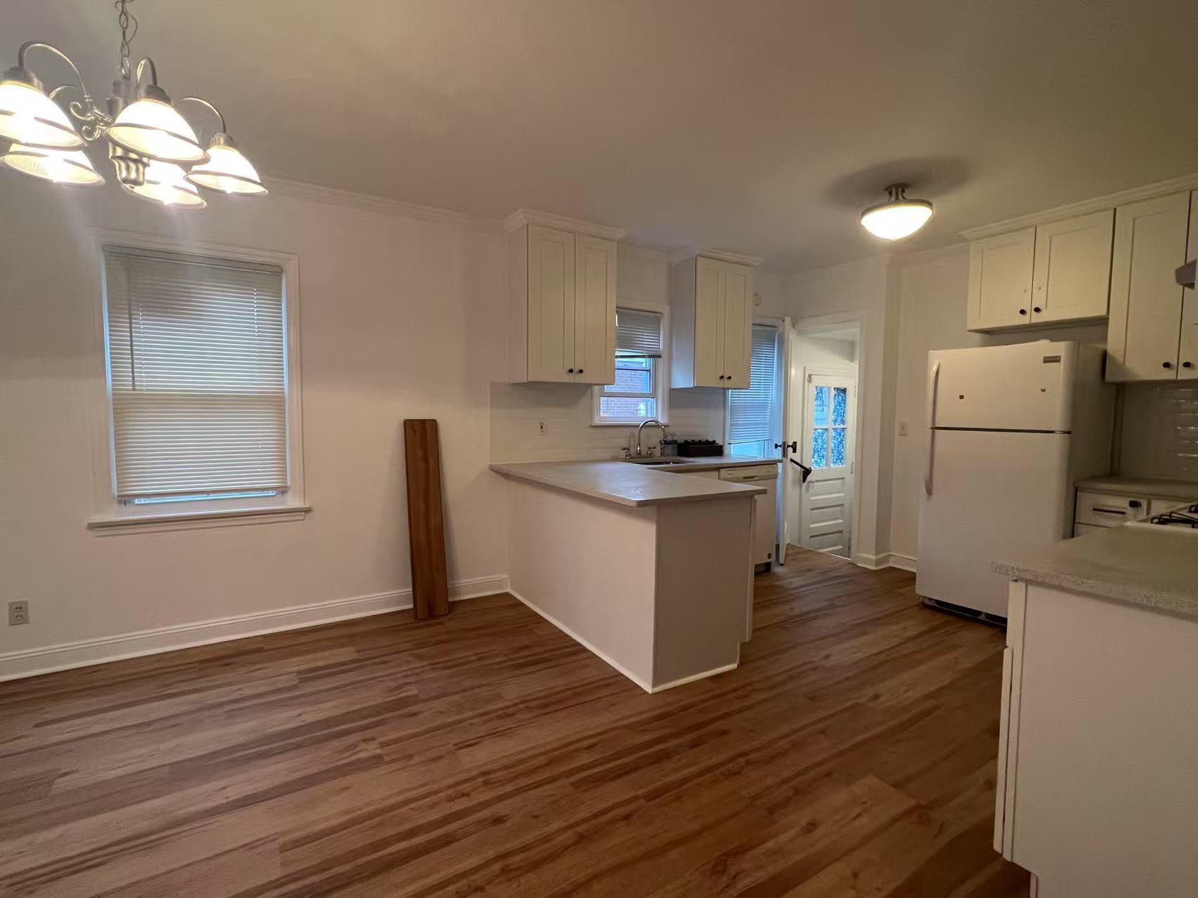 #4 photo, 31 Evergreen Lane, New Hyde Park , NY 11040