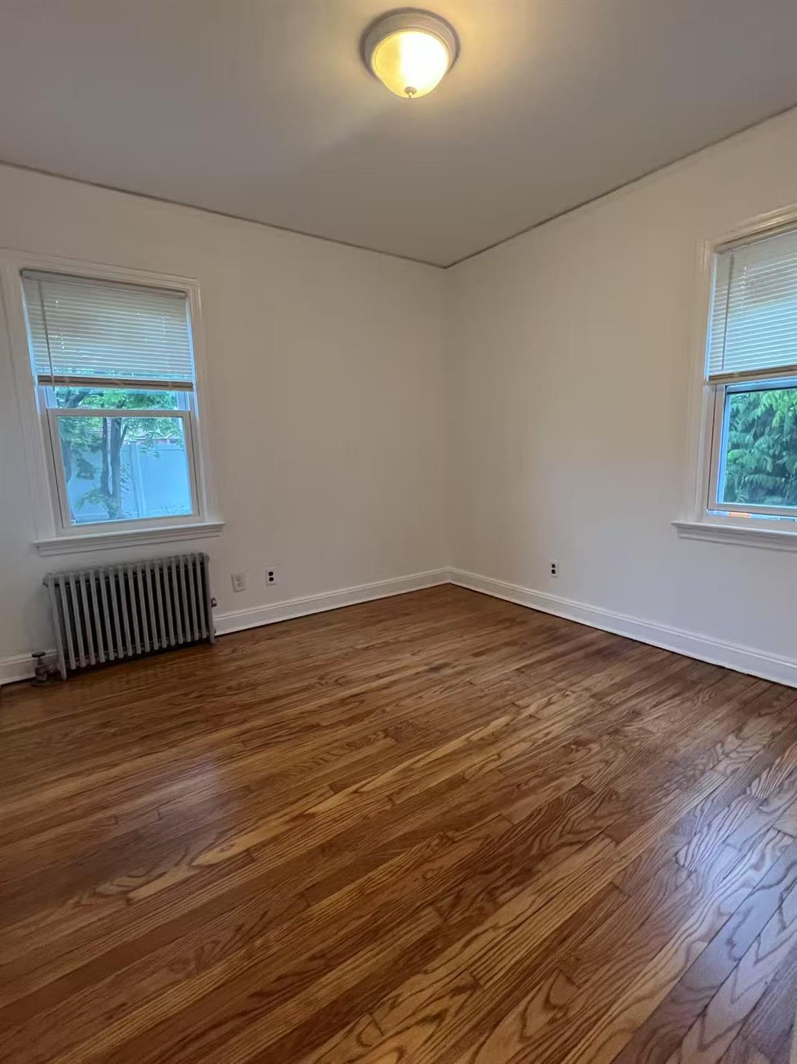 #6 photo, 31 Evergreen Lane, New Hyde Park , NY 11040