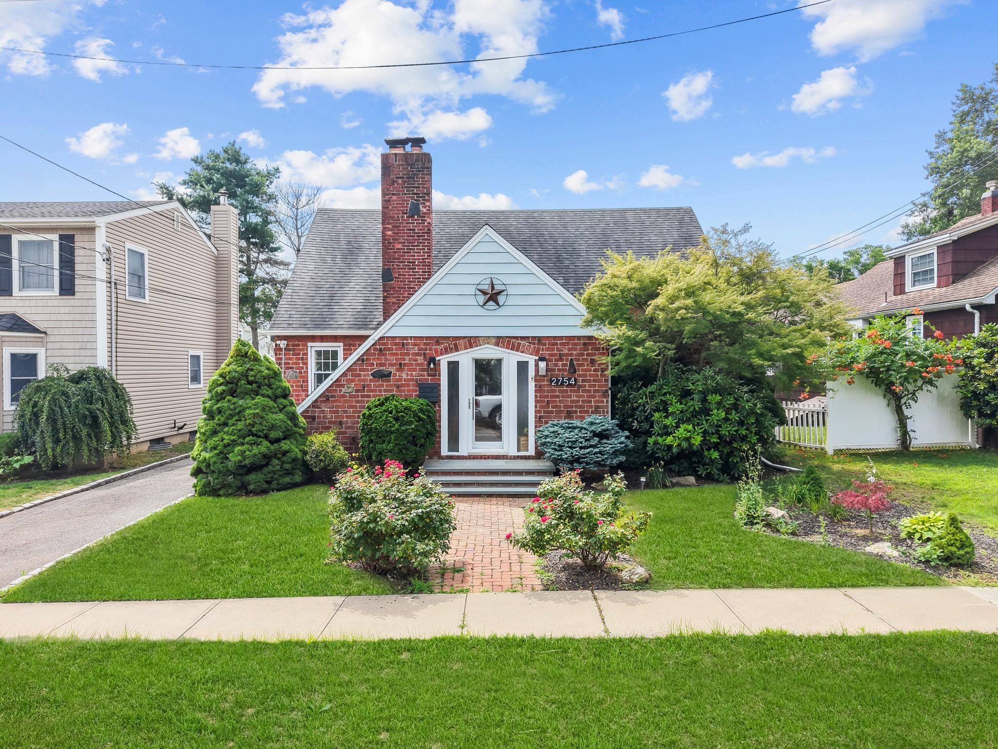 #1 photo, 2754 Natta Boulevard, 長島 Bellmore , NY 11710