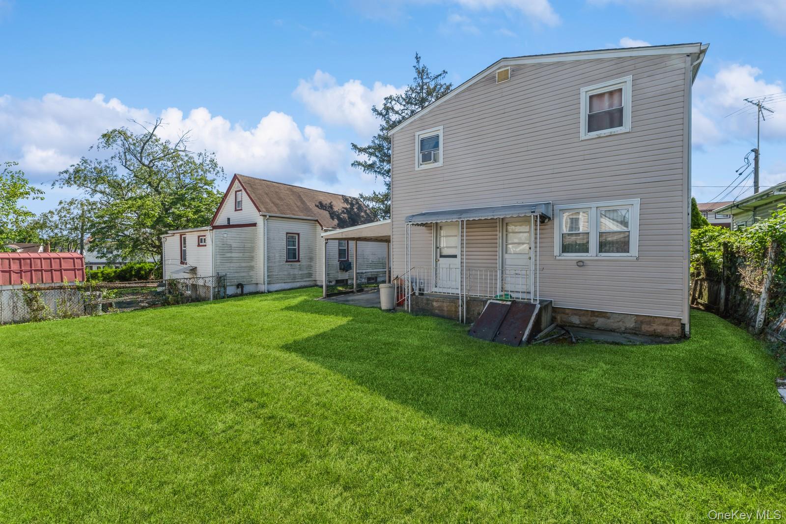 #20 photo, 220 Elzey Ave., ナッソー郡 Elmont , NY 11003