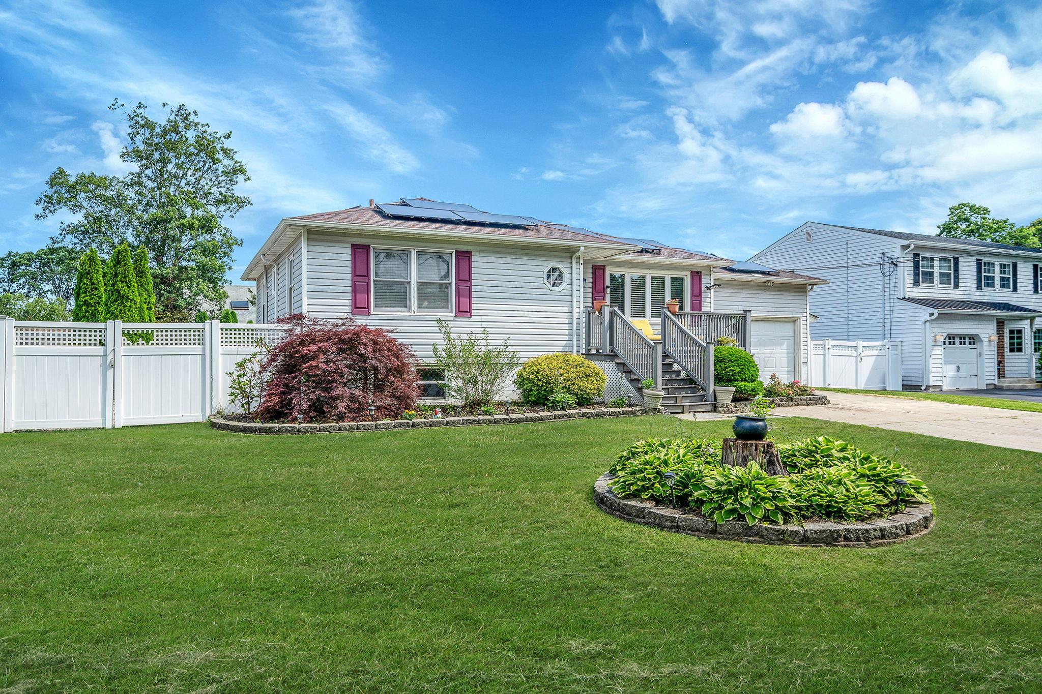 #3 photo, 43 Ranch Drive, サフォーク郡 Shirley , NY 11967