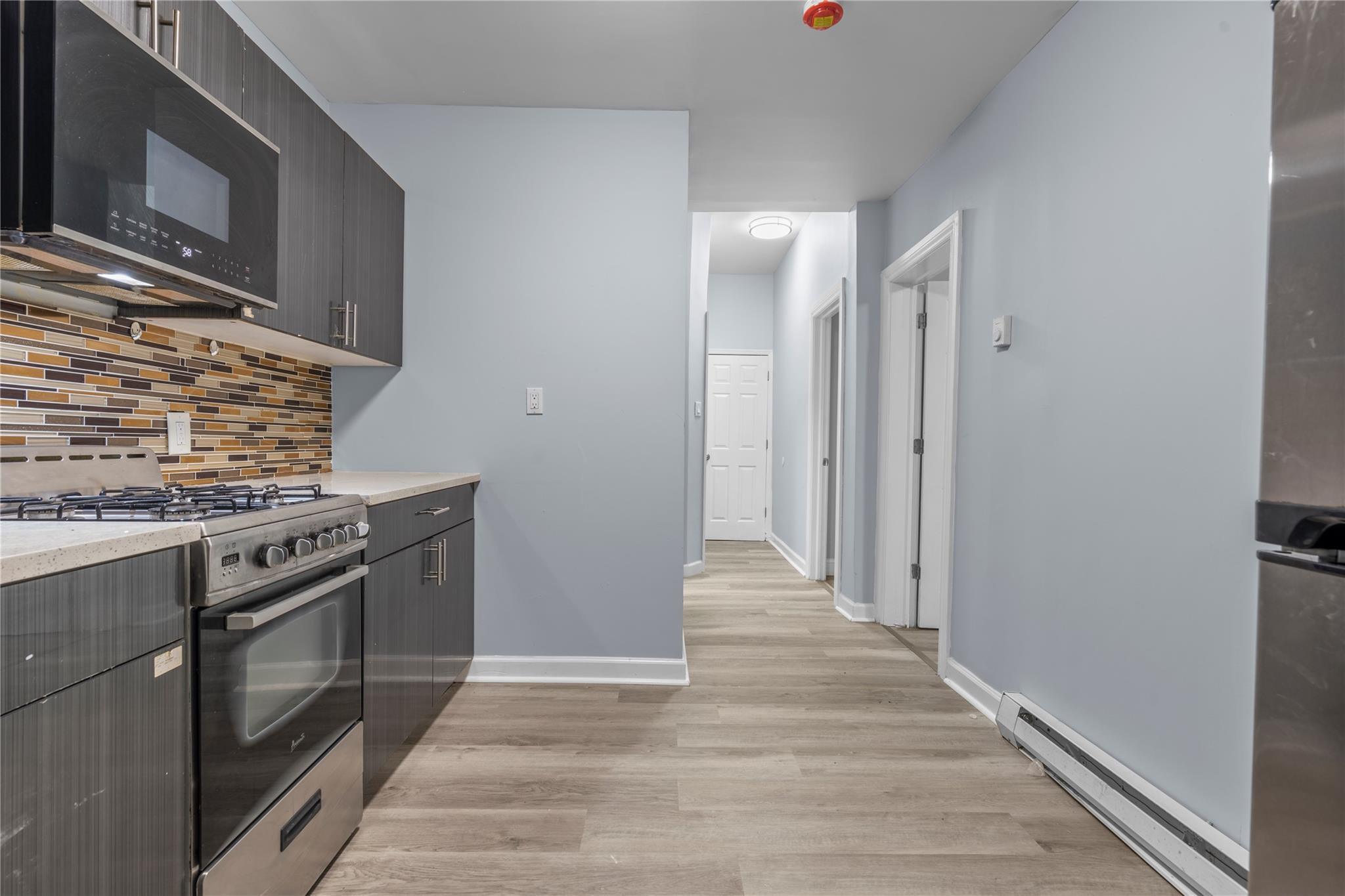 #10 photo, 123 Elm Street, Yonkers , NY 10701