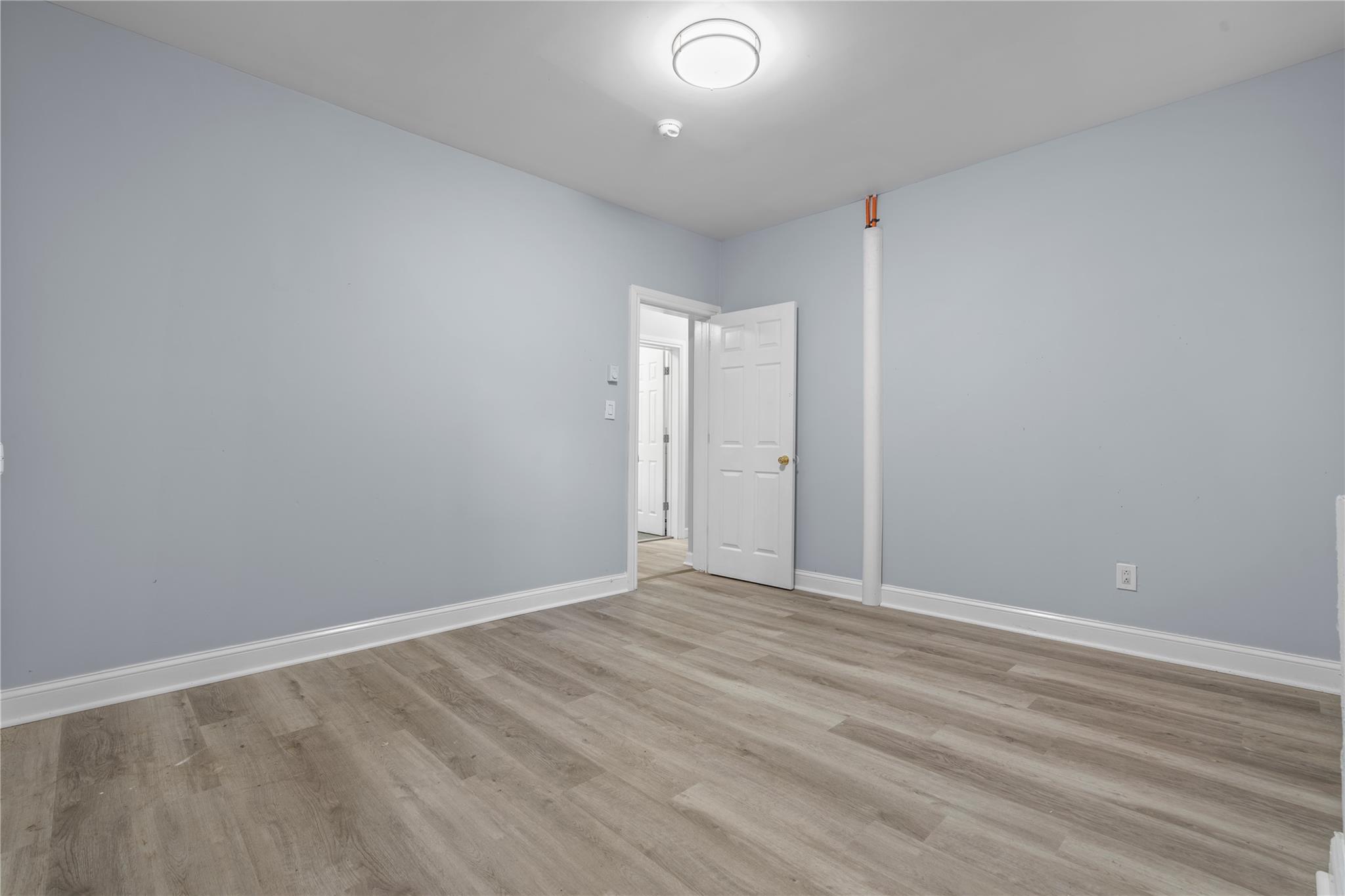 #13 photo, 123 Elm Street, Yonkers , NY 10701