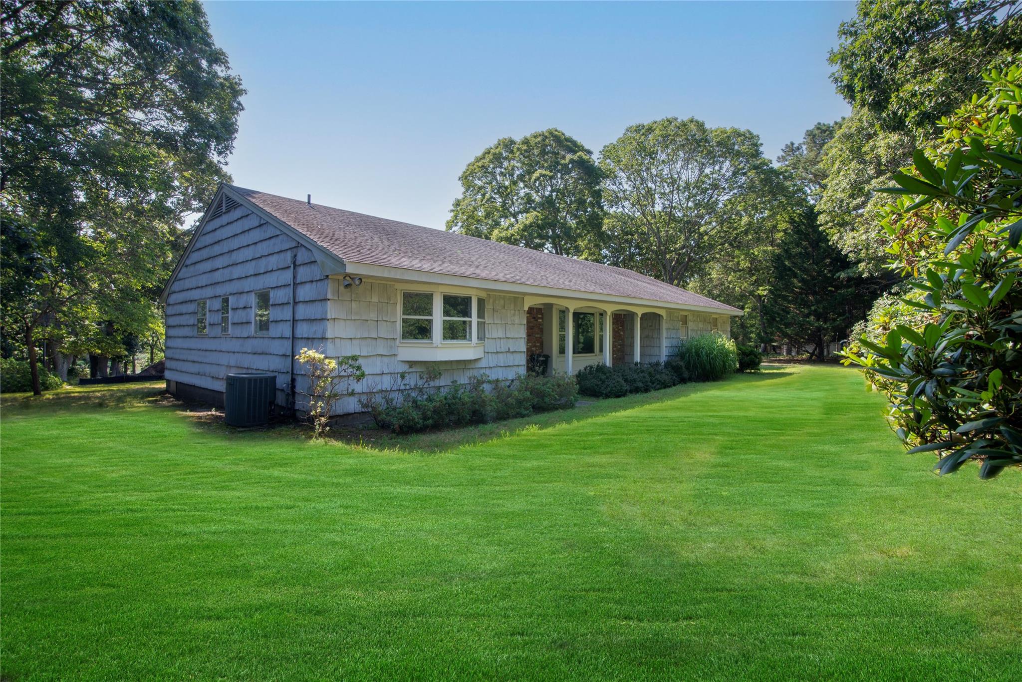 #1 photo, 77 Montauk Highway, 東長島 汉普顿 Westhampton , NY 11977
