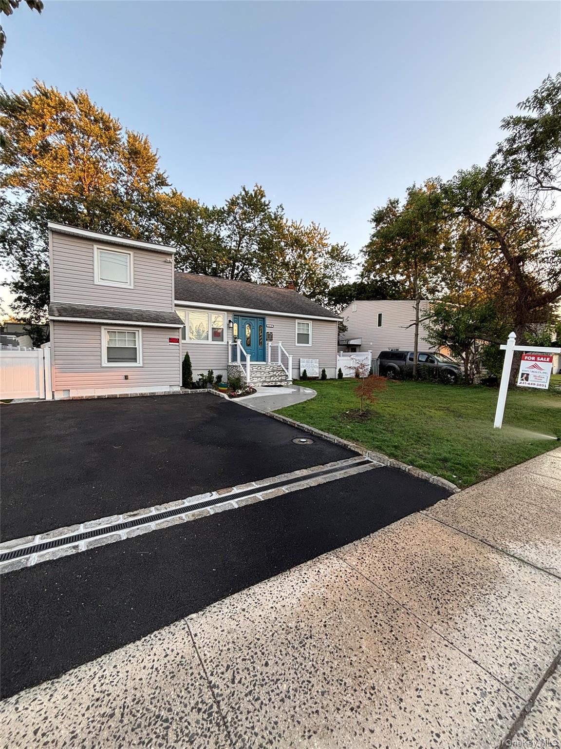 #2 photo, 868 Oliver Avenue, ナッソー郡 Westbury , NY 11590