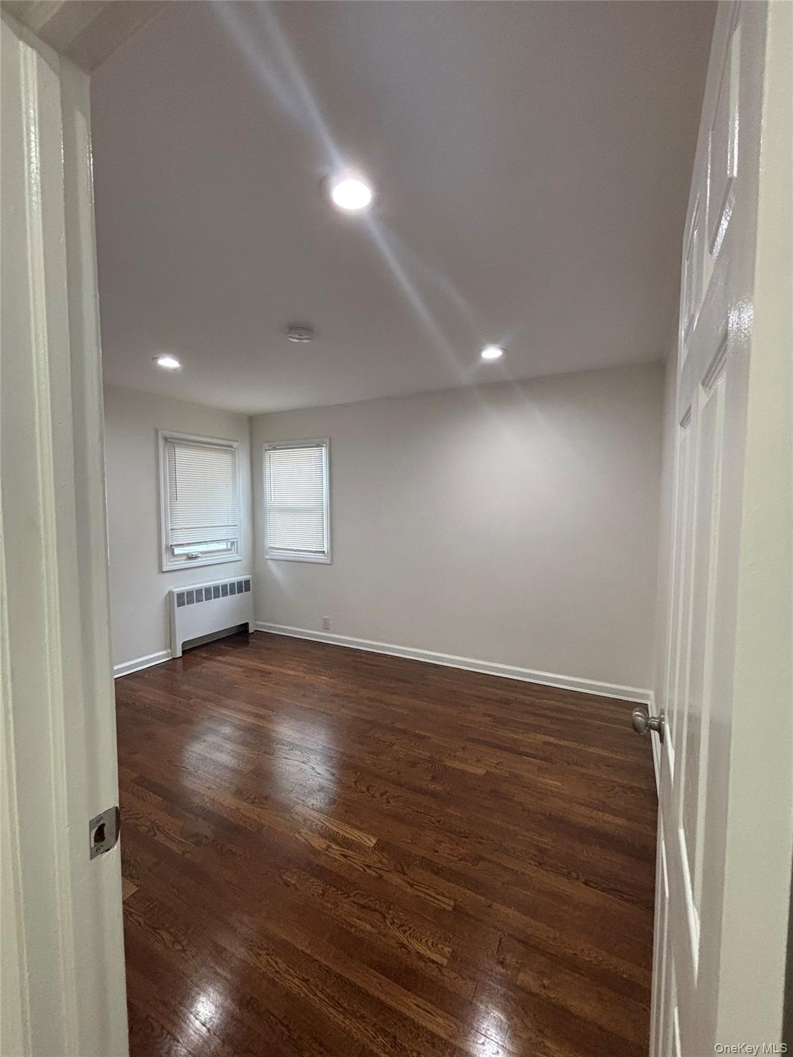 #9 photo, 868 Oliver Avenue, ナッソー郡 Westbury , NY 11590