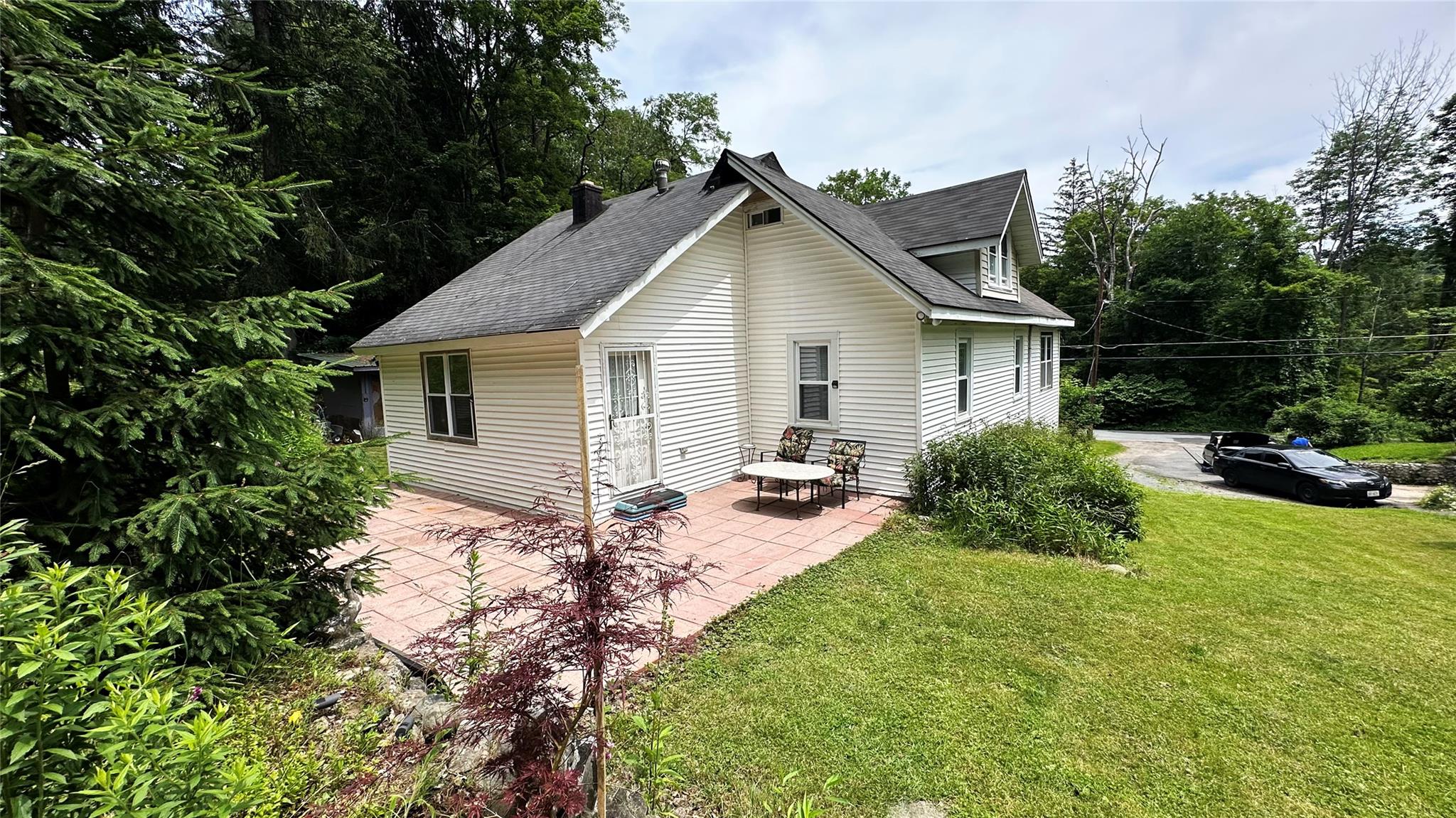 #1 photo, 14 Upper Ferndale Road, 紐約州 Liberty , NY 12754