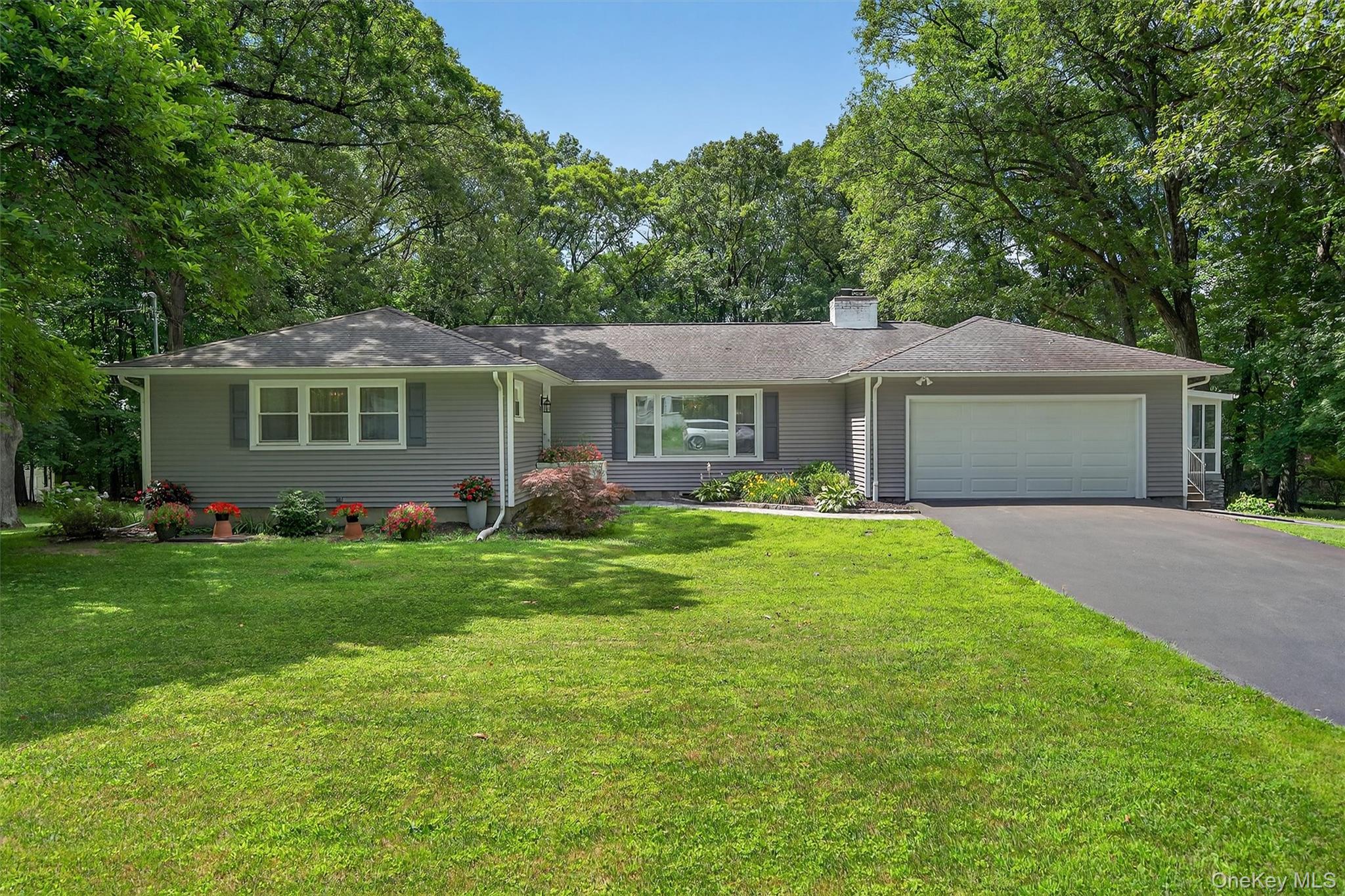 #1 photo, 115 Dogwood Lane, 紐約州 Newburgh , NY 12550-2017