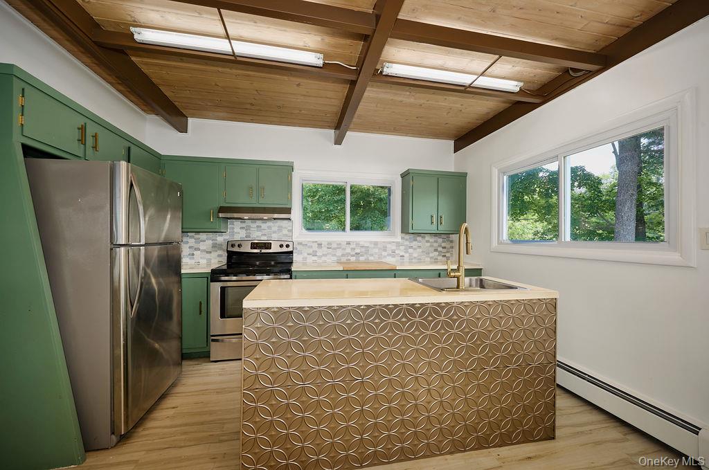 #11 photo, 66 River Road, Hyde Park , NY 12538