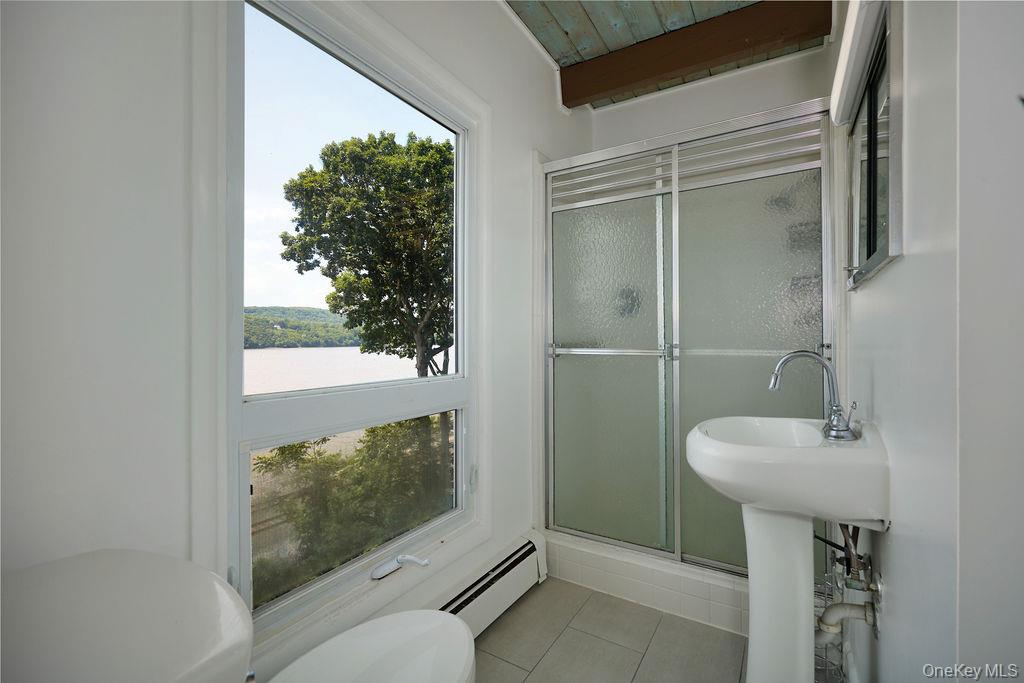 #17 photo, 66 River Road, Hyde Park , NY 12538