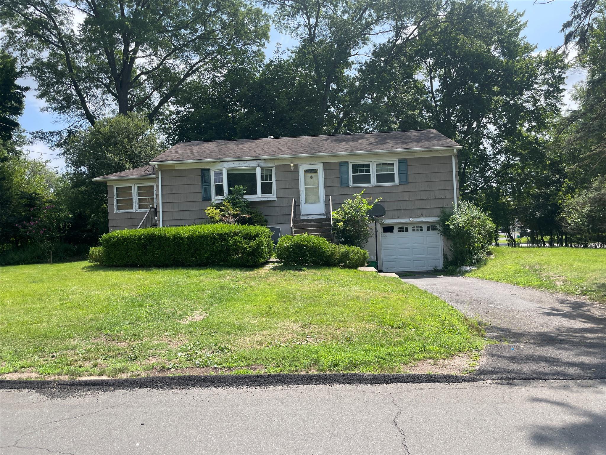 #1 photo, 2 Sable Court, West Nyack , NY 10994