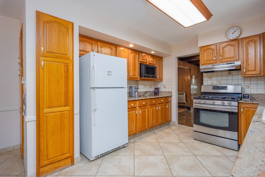 #12 photo, 10 Glenbrook Road, Monsey , NY 10952