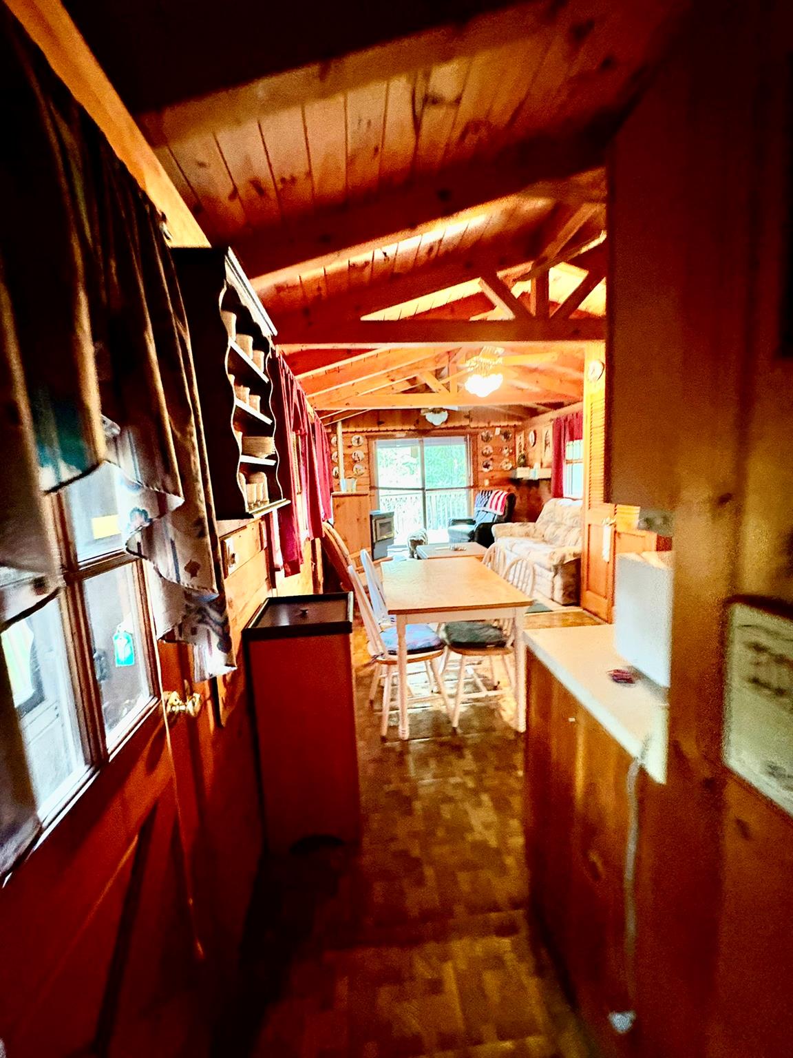 #12 photo, 1460 Old Route 17, 紐約州 Roscoe , NY 12776