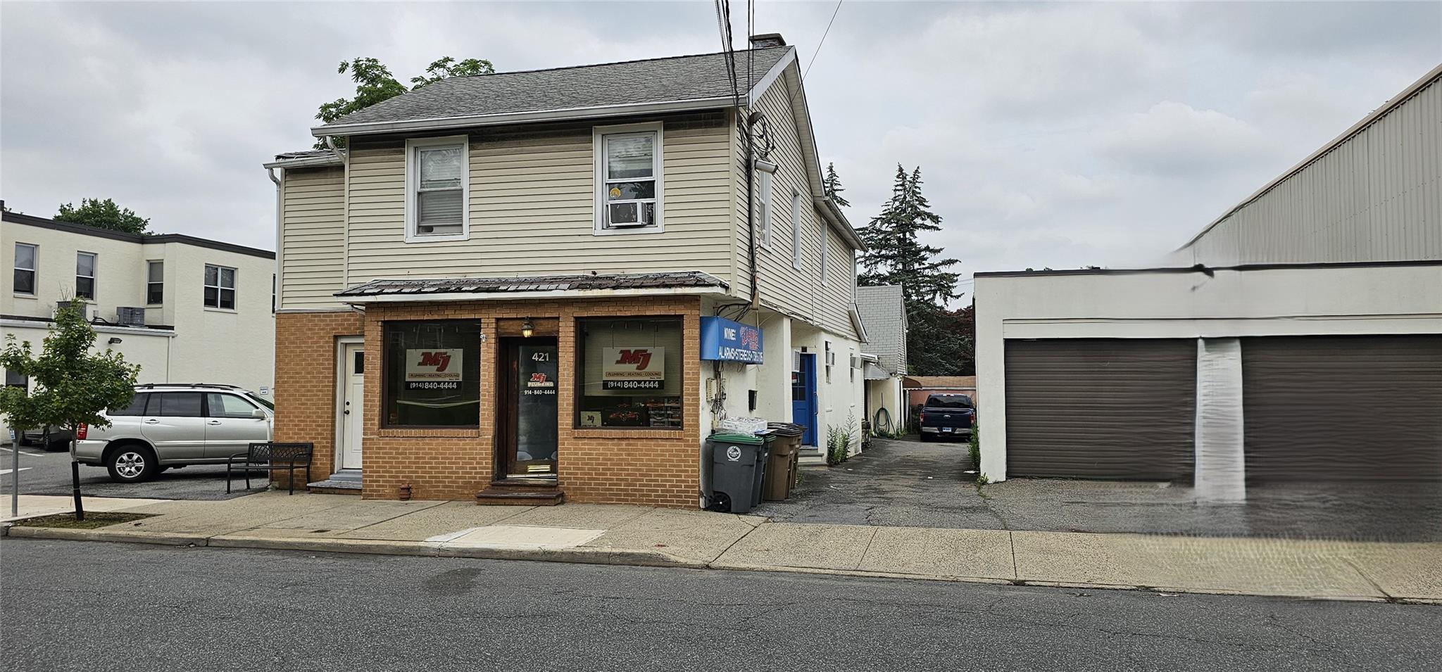 #1 photo, 421 Fifth Avenue, 紐約州 Pelham , NY 10803