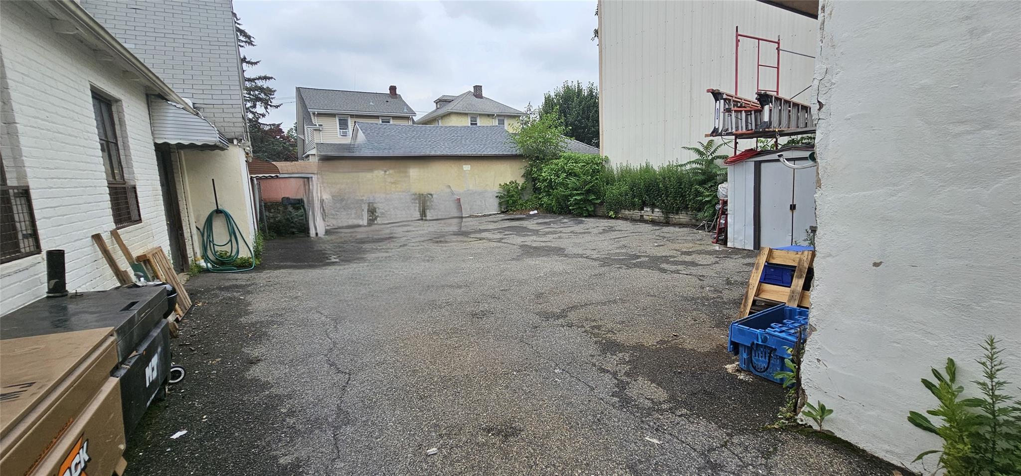 #5 photo, 421 Fifth Avenue, Pelham , NY 10803