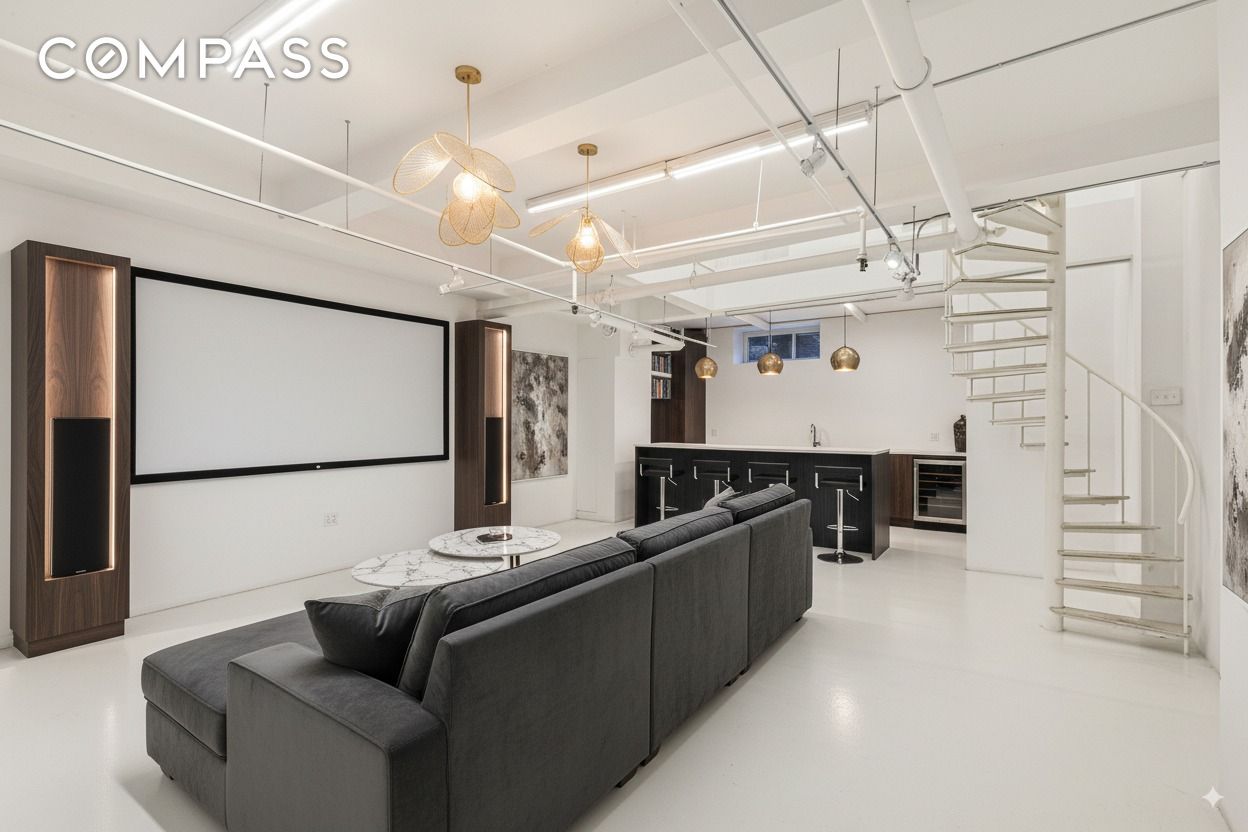 #18 photo, 251 W 19th Street, マンハッタン Chelsea , NY 10011