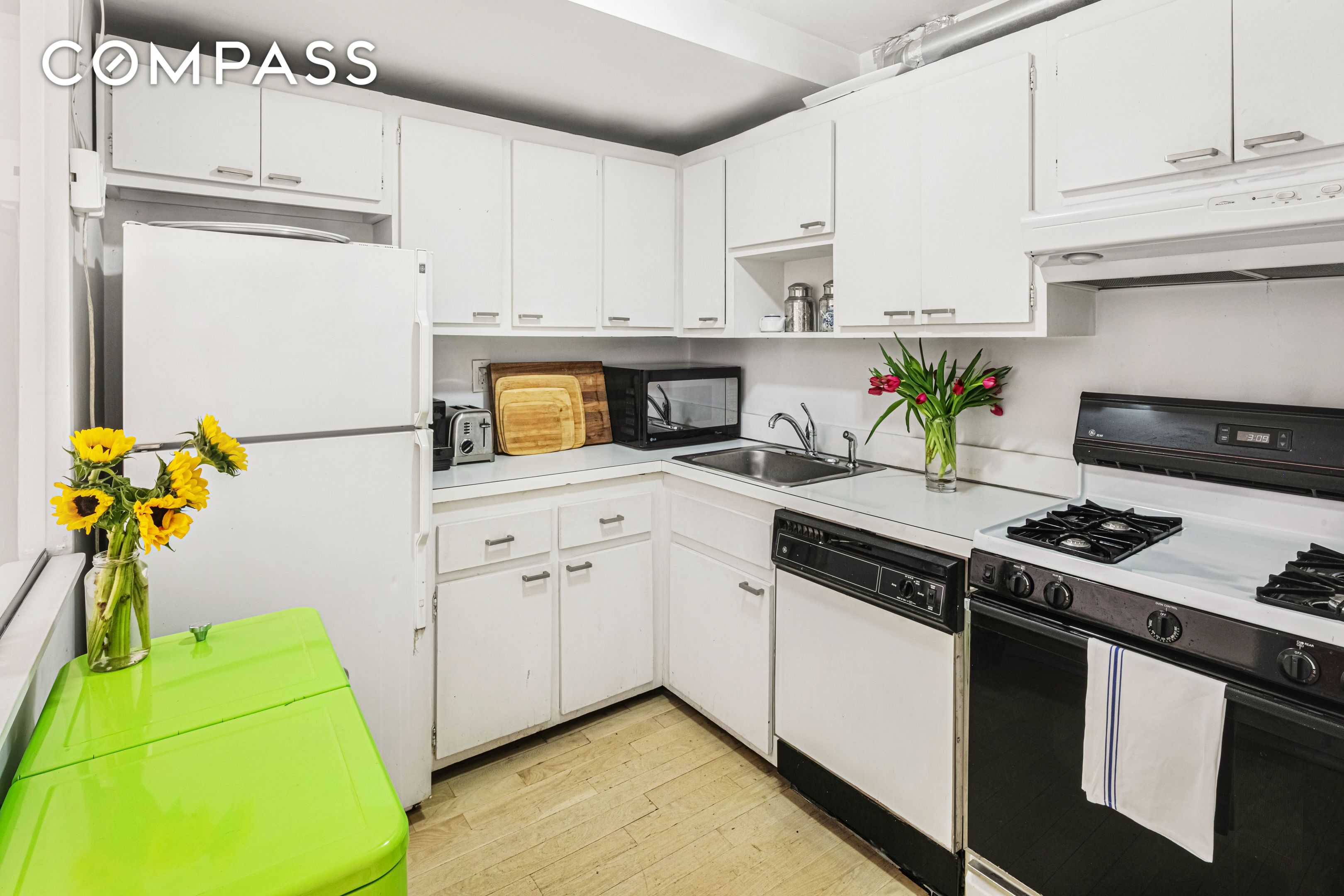 #22 photo, 251 W 19th Street, マンハッタン Chelsea , NY 10011